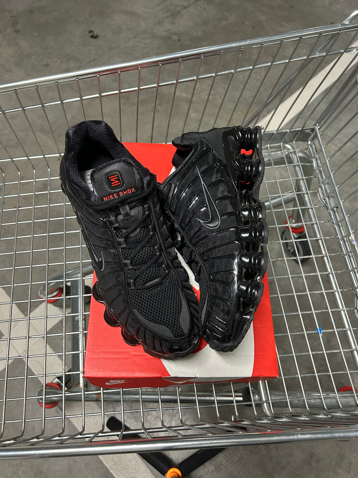 Nike Shox TL Black US12 Women’s / US10.5 Men’s