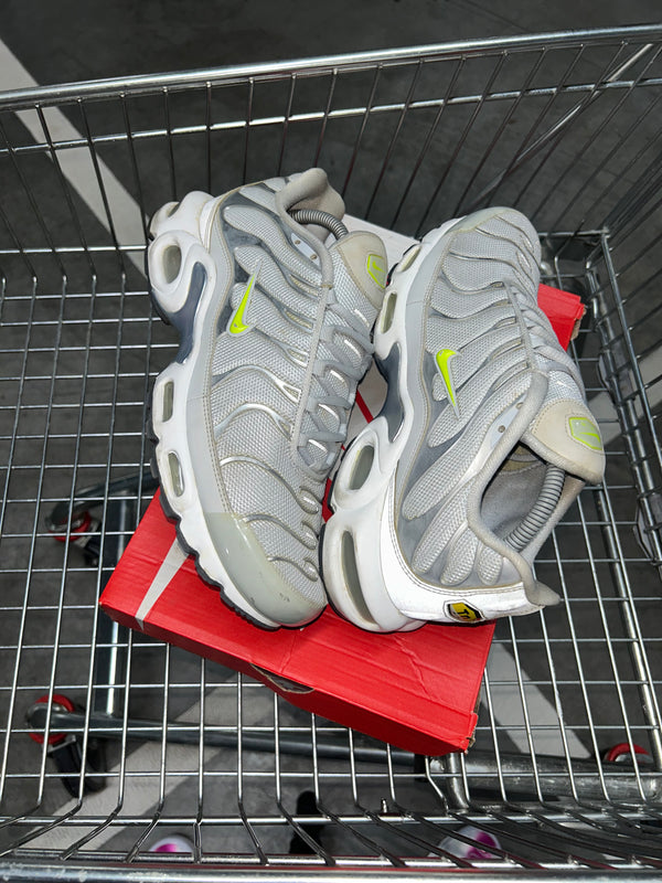 Nike Air Max Plus Metallic Neon Men’s US10