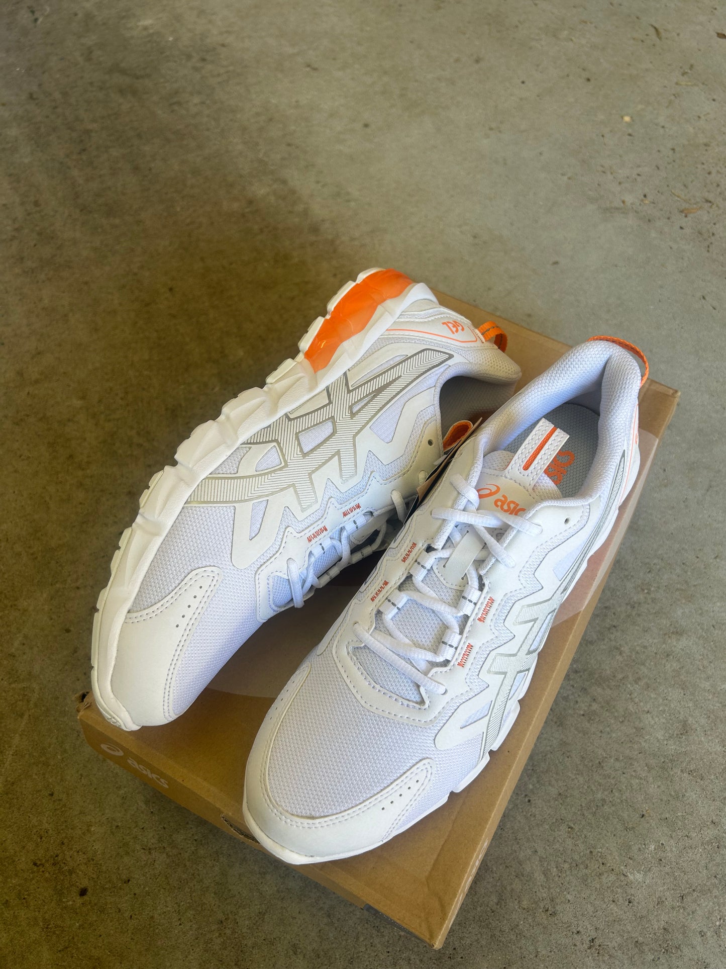 ASICS Gel Quantum 90 Sun Peach US11.5 Women’s/ 10 mens