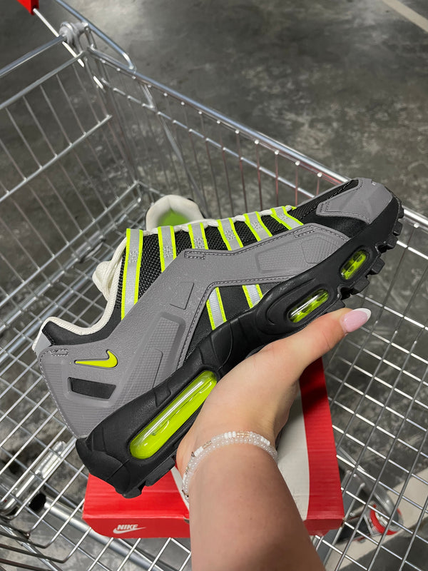 Nike NDSTRKT Air Max 95 Neon US9 Men’s