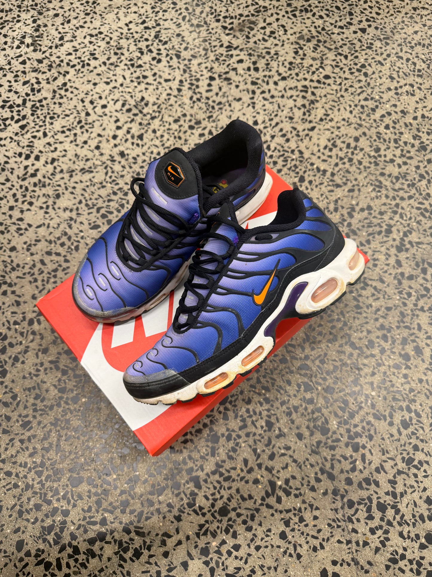 Nike Air Max Plus "Purple Volts" US10 Men's (2018 Release)