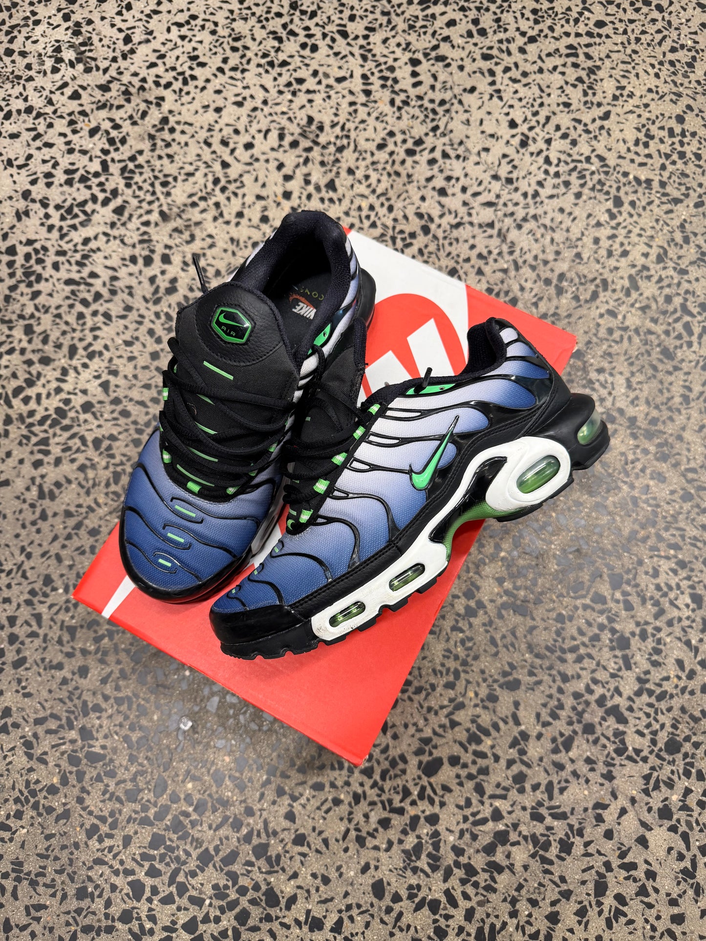 Nike Air Max Plus "Scream Green" US9 Men's