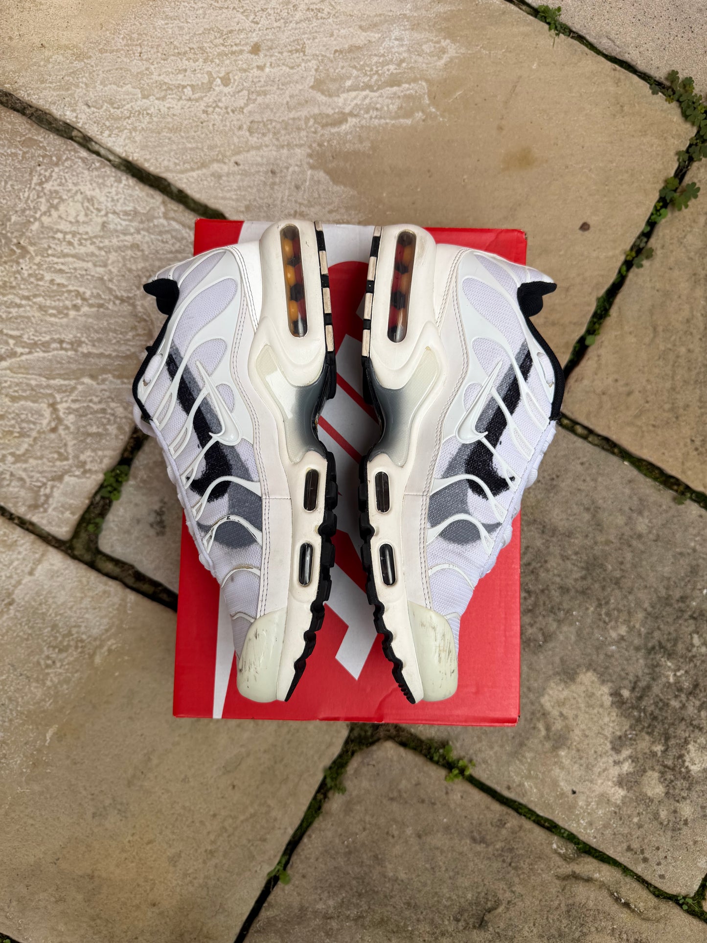 Nike Air Max Plus 'Spray Paint Swoosh" US9 Men's