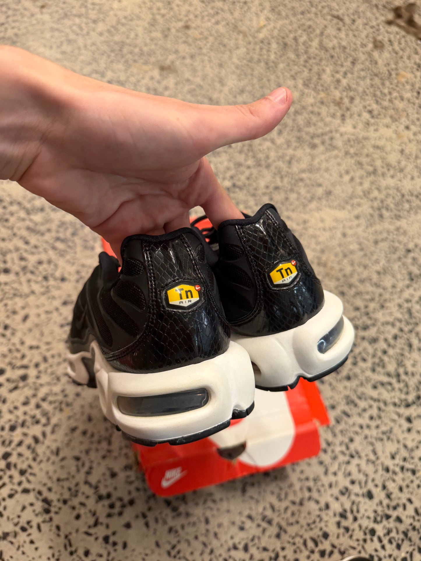 Nike Air Max Plus Snakeskin Black US11 Women’s/ 9.5 Men’s