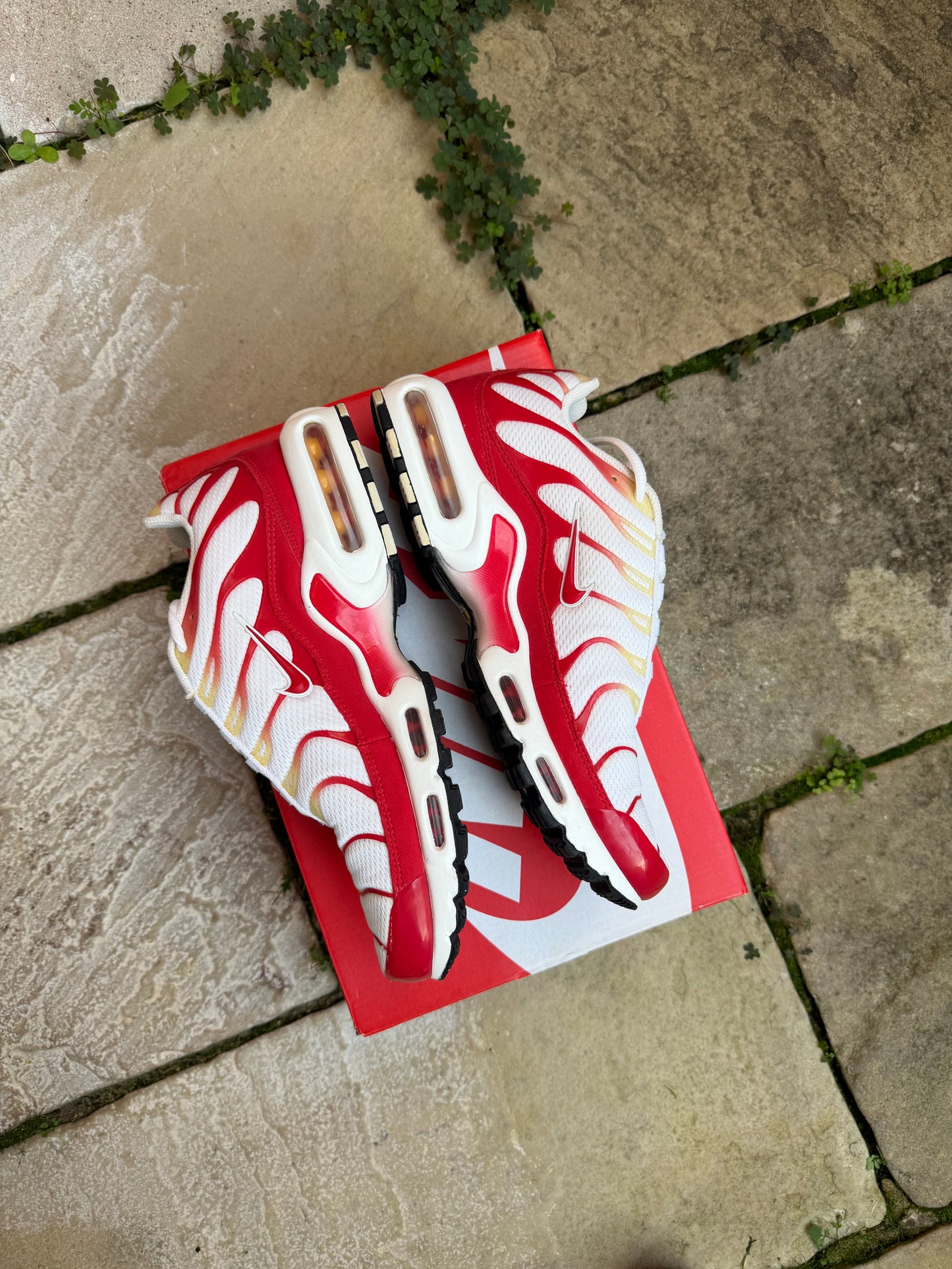 Nike Air Max Plus "Arsenal" Men's US9.5