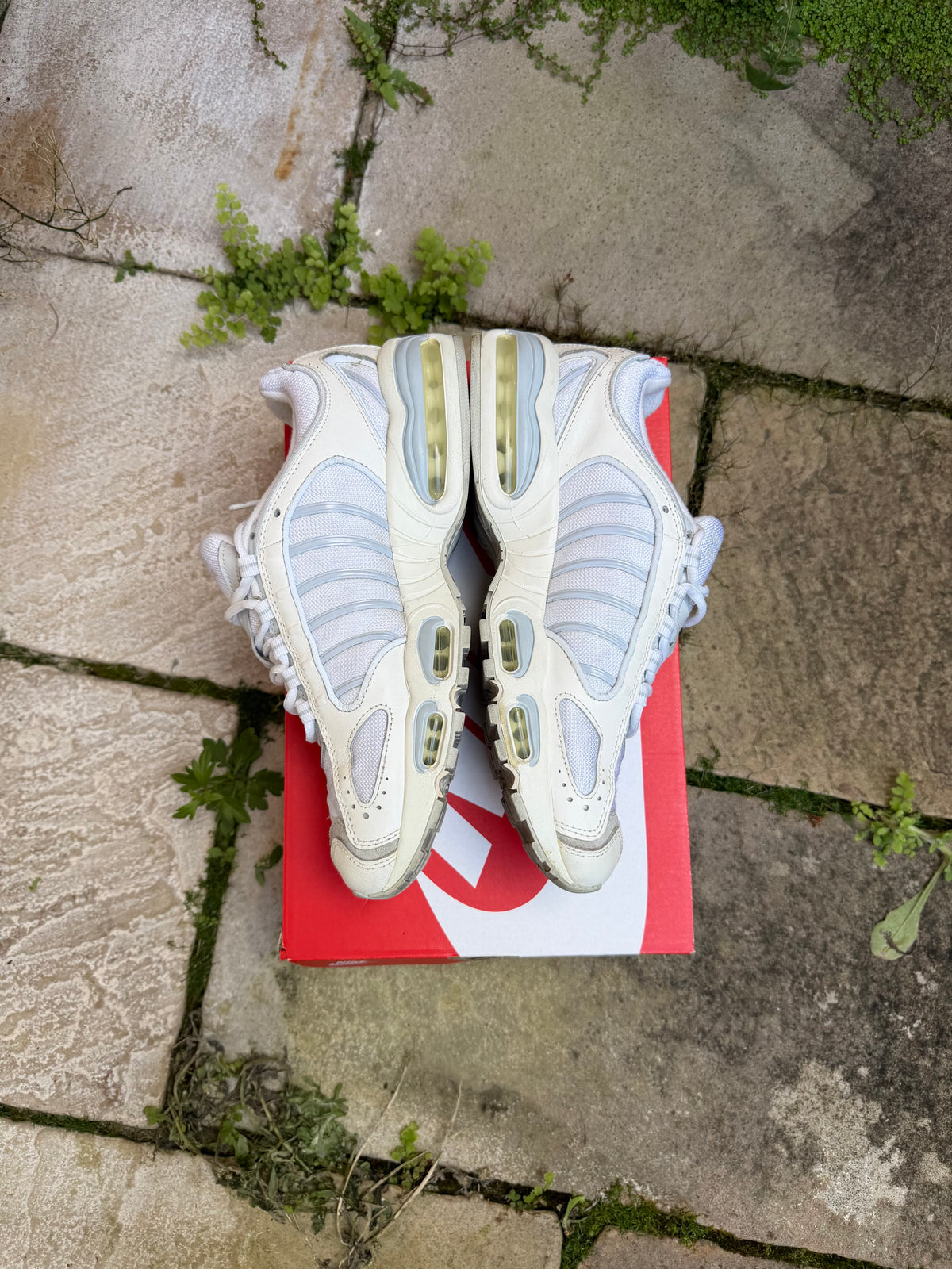 Nike Air Max Tailwind 4 “Angel White” US11 Men’s