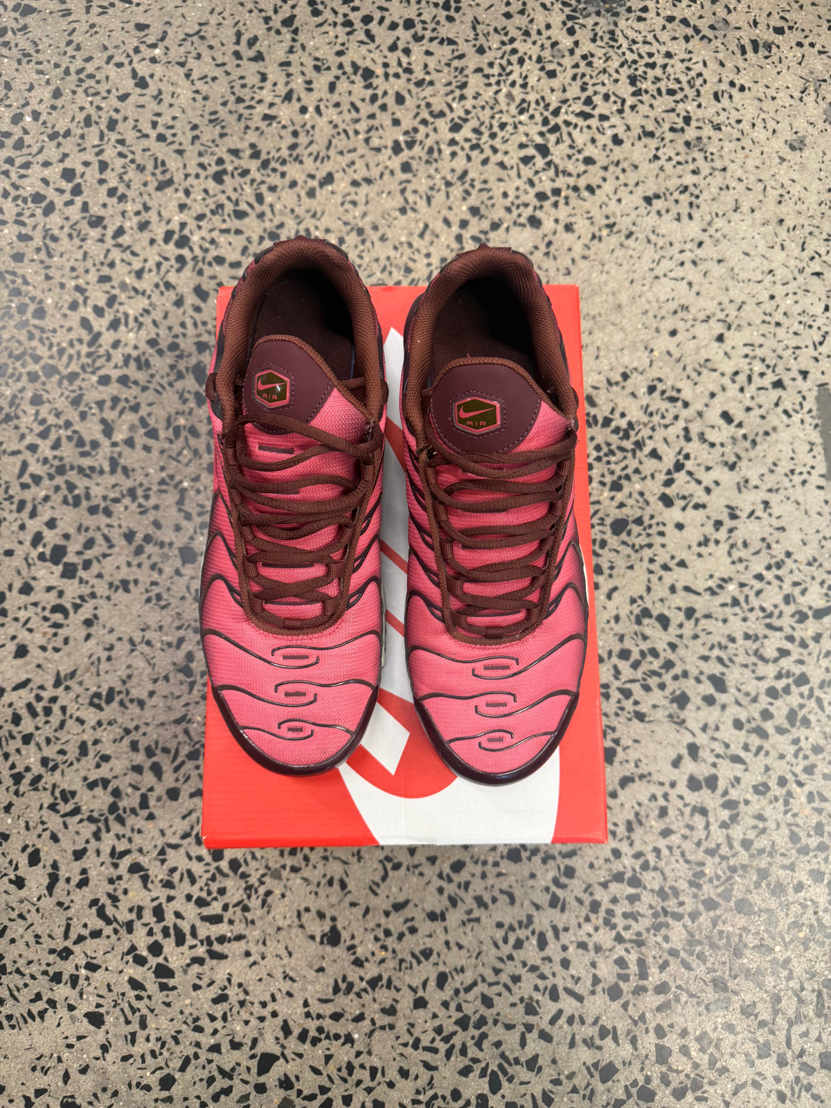 Nike Air Max Plus “Burgundy Crush” US11 Women’s/ 9.5 Men’s
