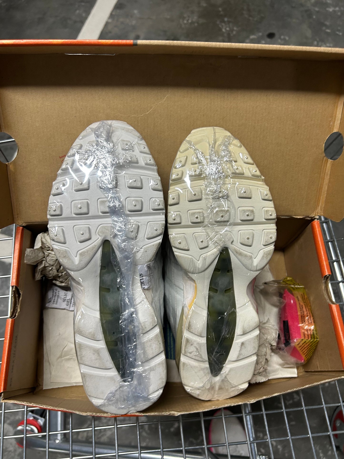 Nike Air Max 95 White Monsters (2001) US9 Mens