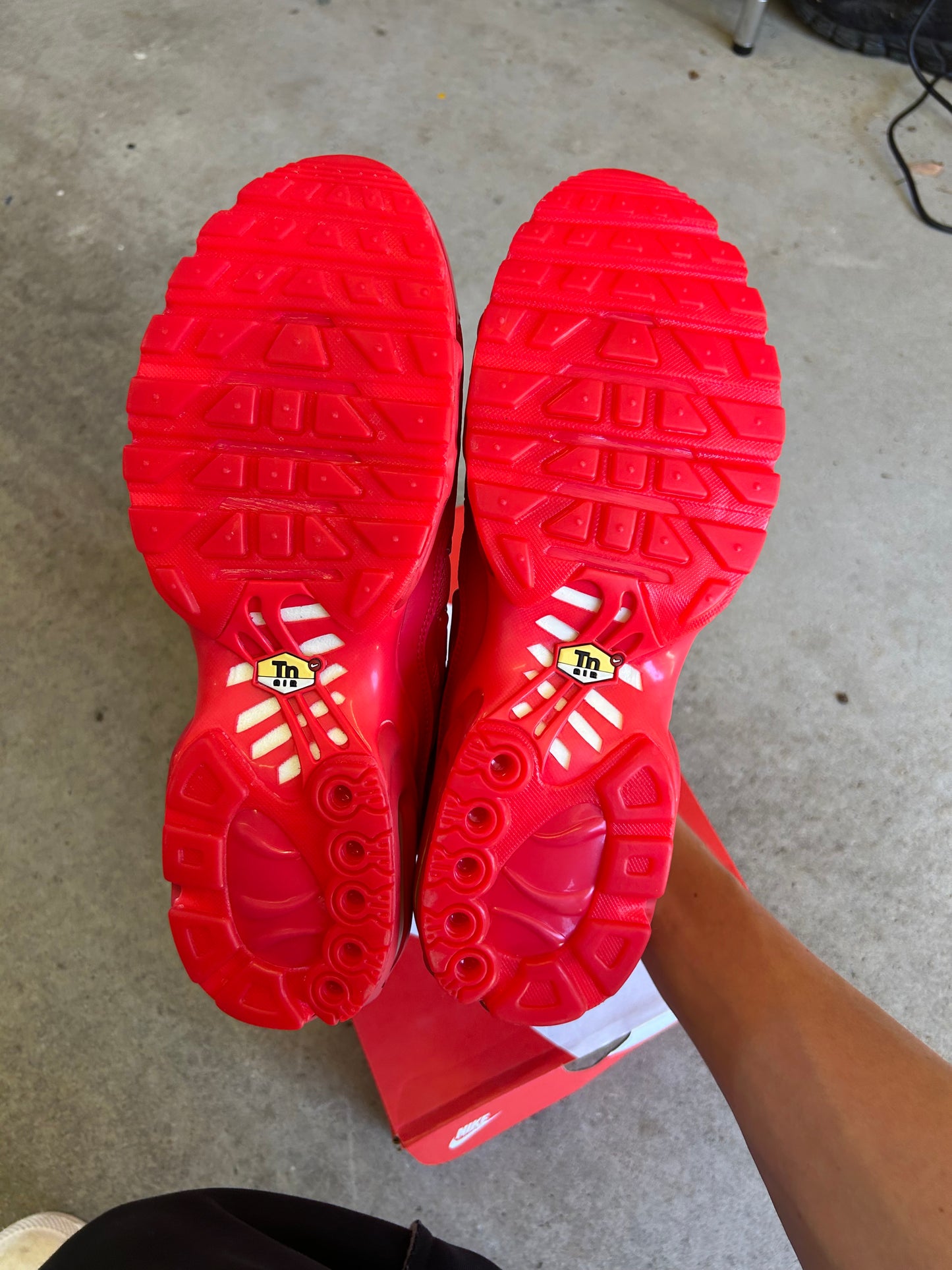 Nike Air Max Plus AU Lava US11 Men’s