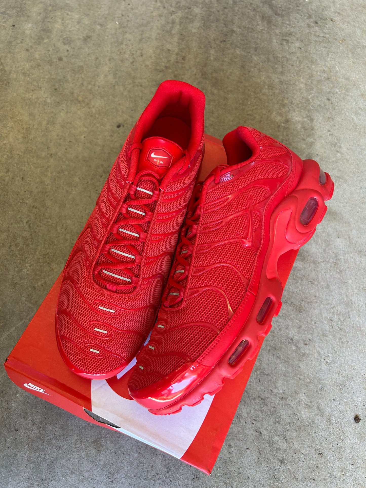 Nike Air Max Plus AU Lava US11 Men’s