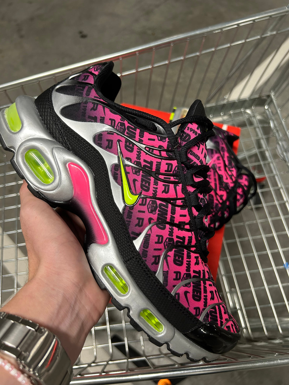 Nike Air Max Plus TN Mercurial XXV Hyper Pink and Volt US9.5 Men's