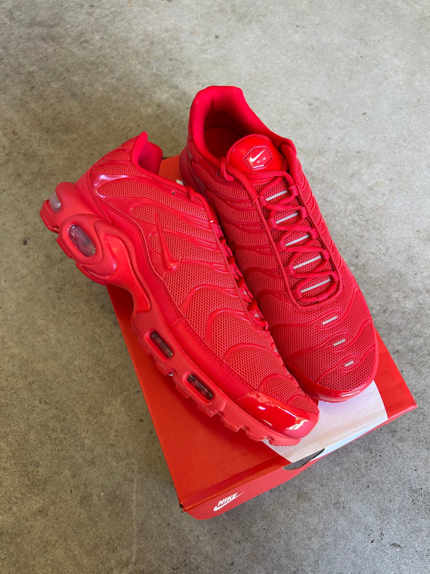 Nike Air Max Plus AU Lava US11 Men’s