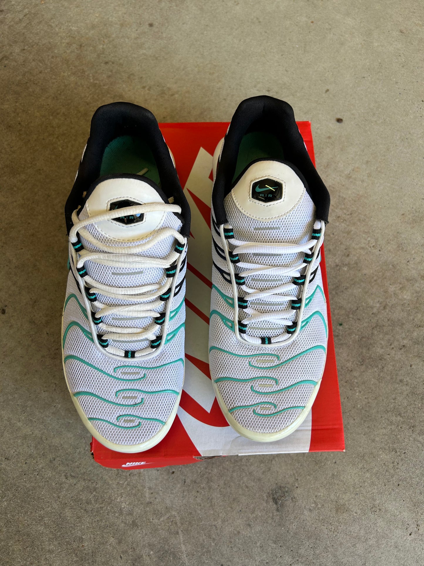 Nike Air Max Plus Tiffany Hyper Jade US10.5 Men’s