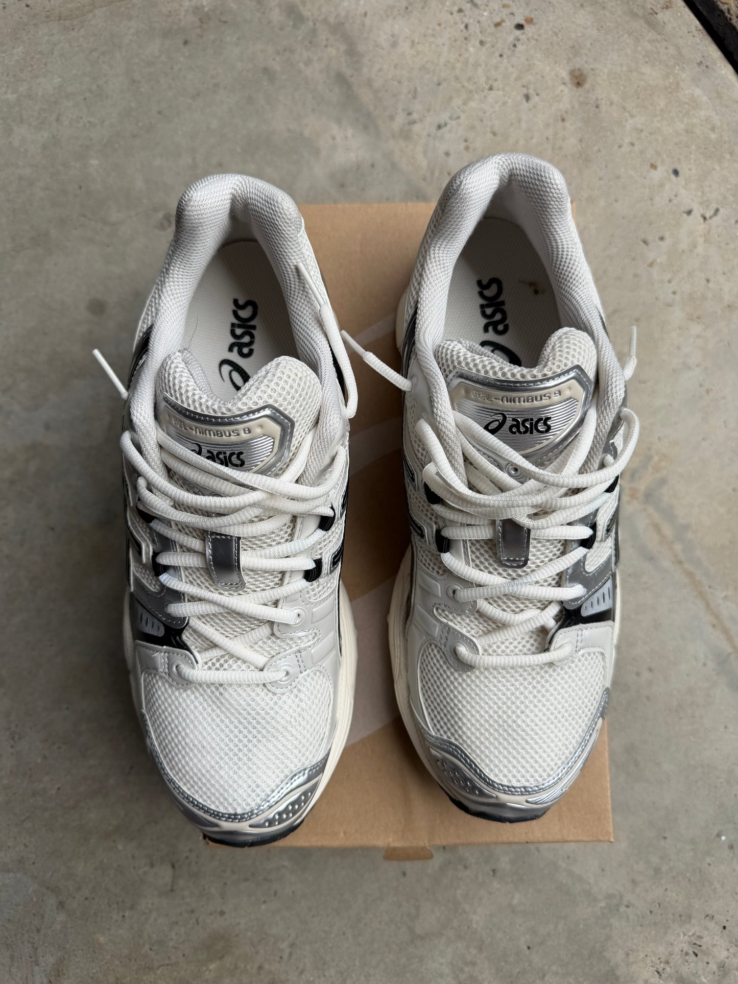 ASICS Gel Nimbus 9 Cream Black US12.5 Men’s