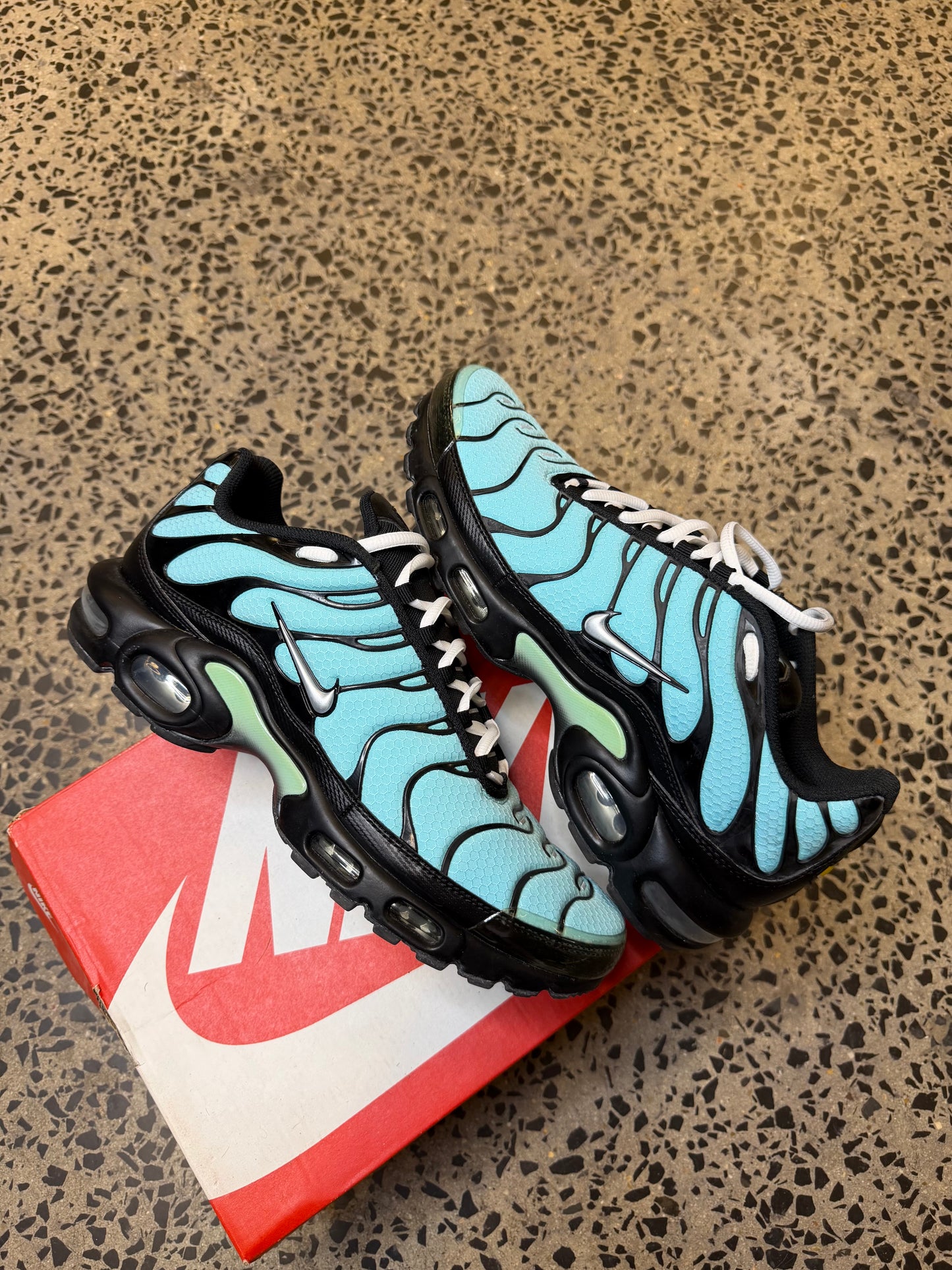 Nike Air Max Plus Dark Tiffany’s (2020) US9.5 Men’s