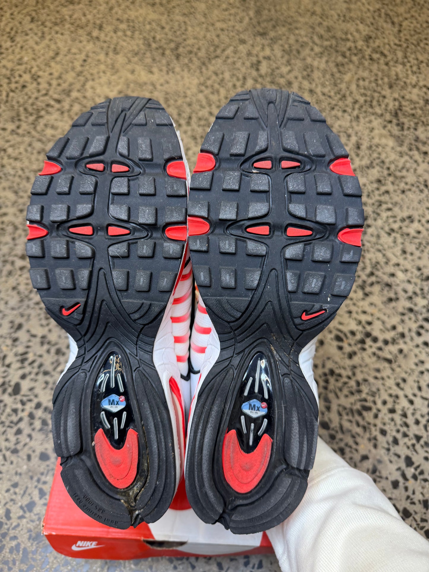 Nike Tailwind 4 White Laser Crimson Men’s US9.5