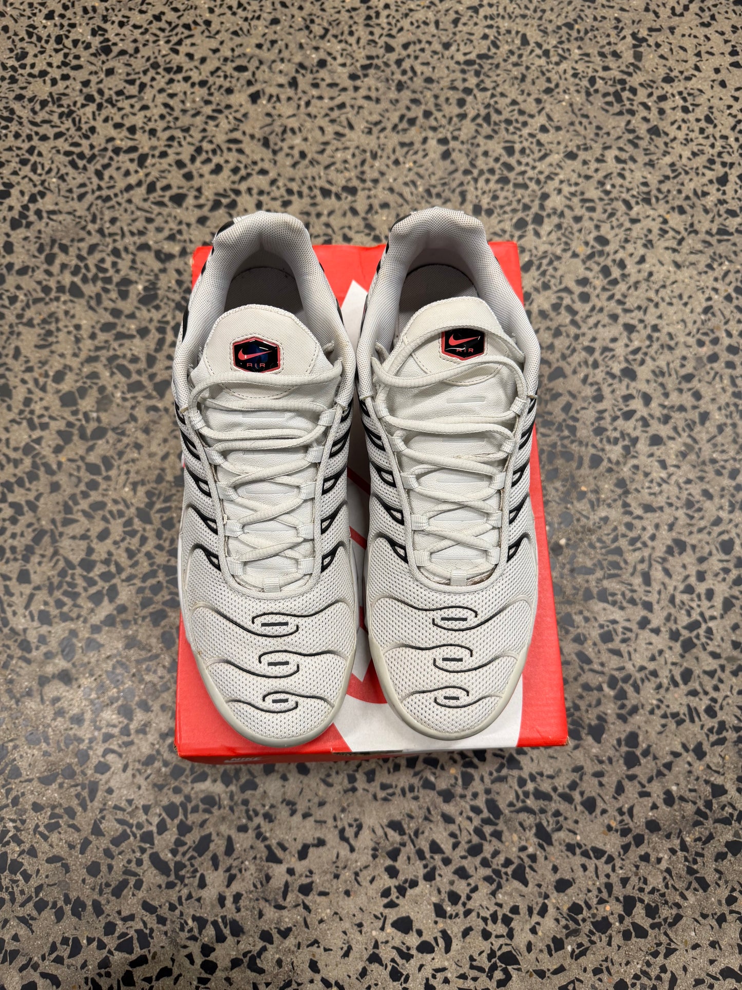 Nike Air Max Plus "Light Bone" US10.5 Men's