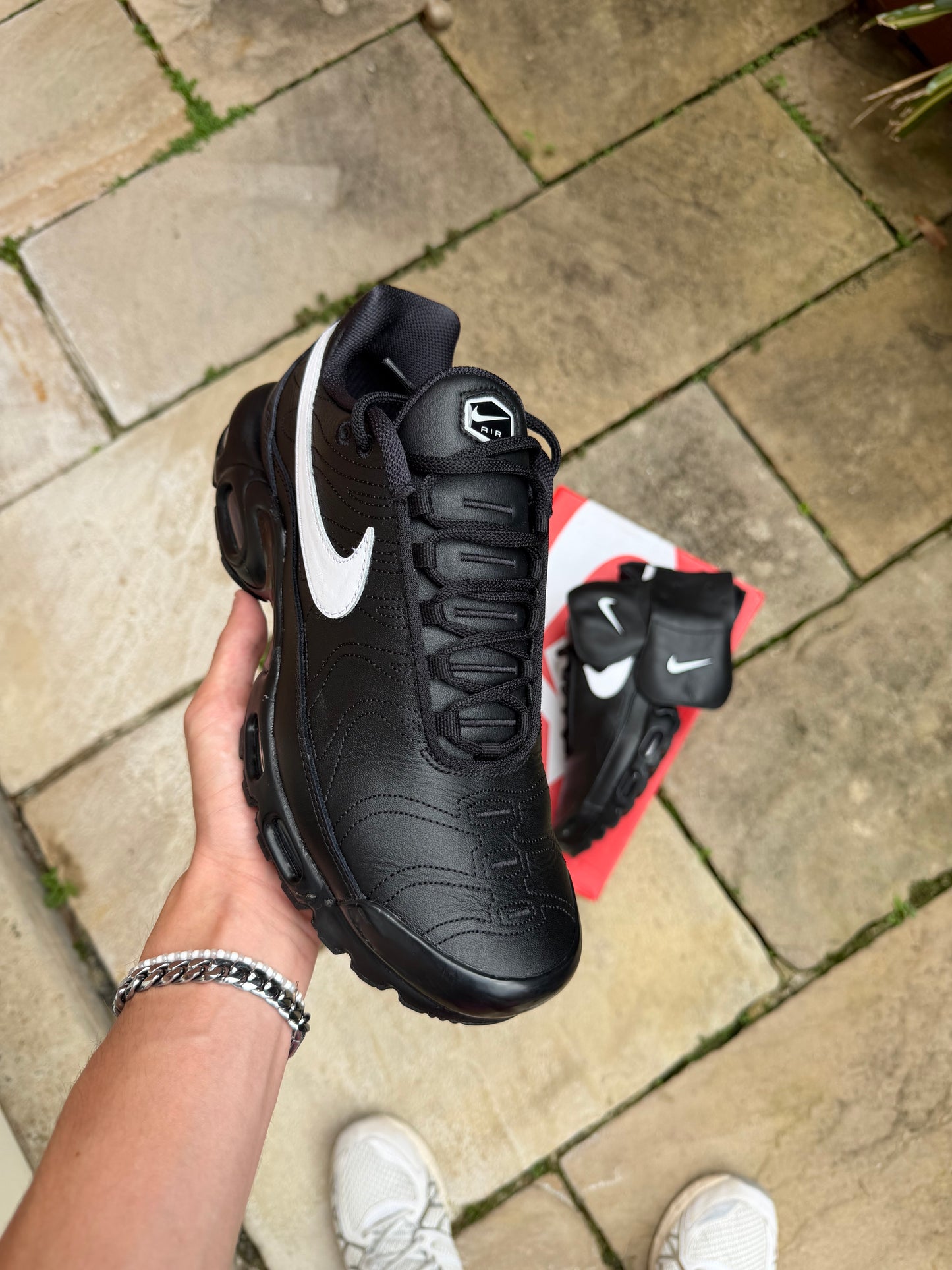 Nike Air Max Plus Tiempo "Black" US11 Women's/9.5 Men's
