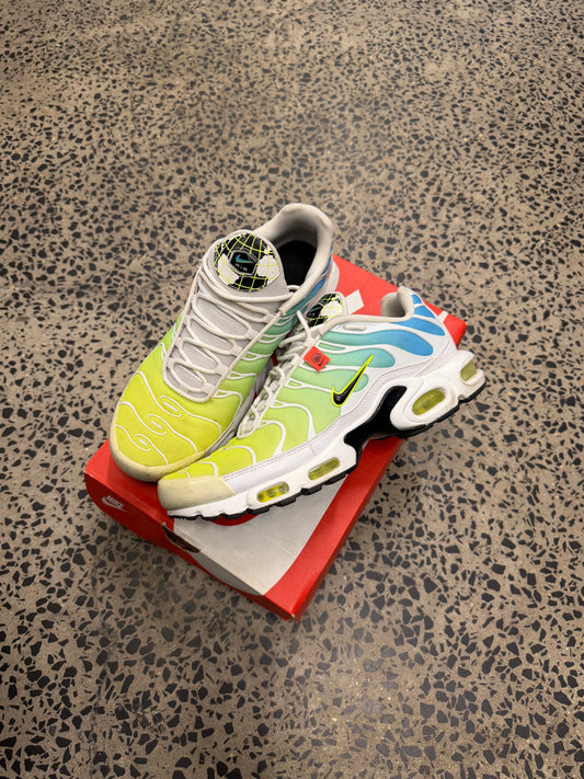 Nike Air Max Plus Worldwide’s US10.5 Men’s