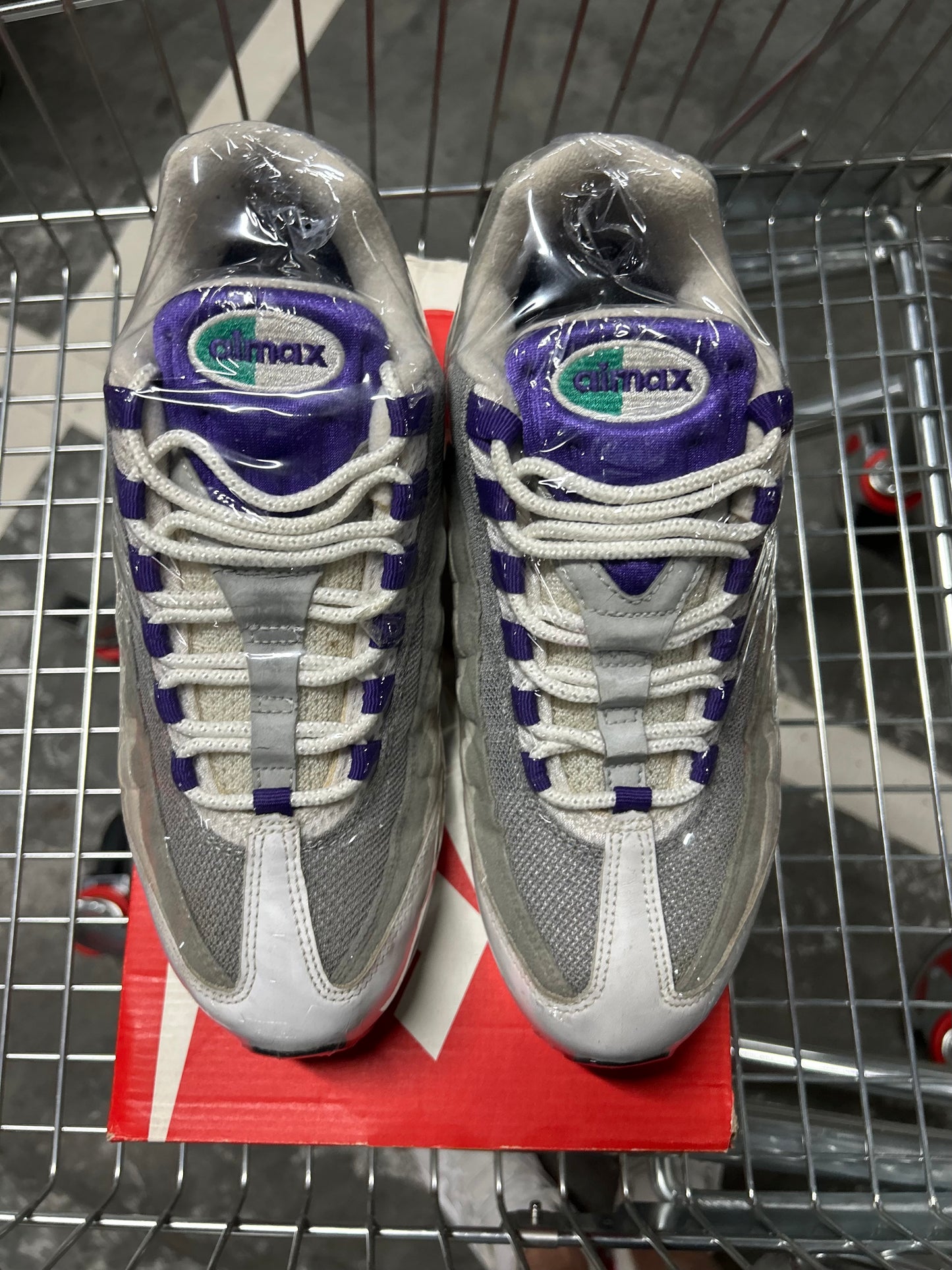 Nike Air Max 95 Grape (2005) Women’s US10.5