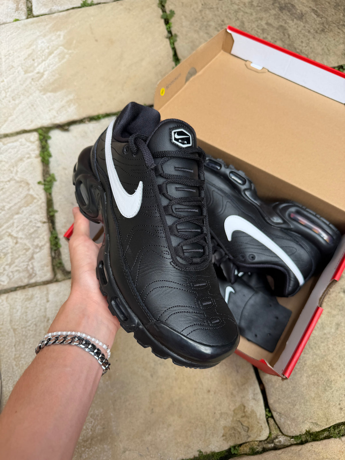 Nike Air Max Plus Tiempo "Black" US11 Women's/9.5 Men's