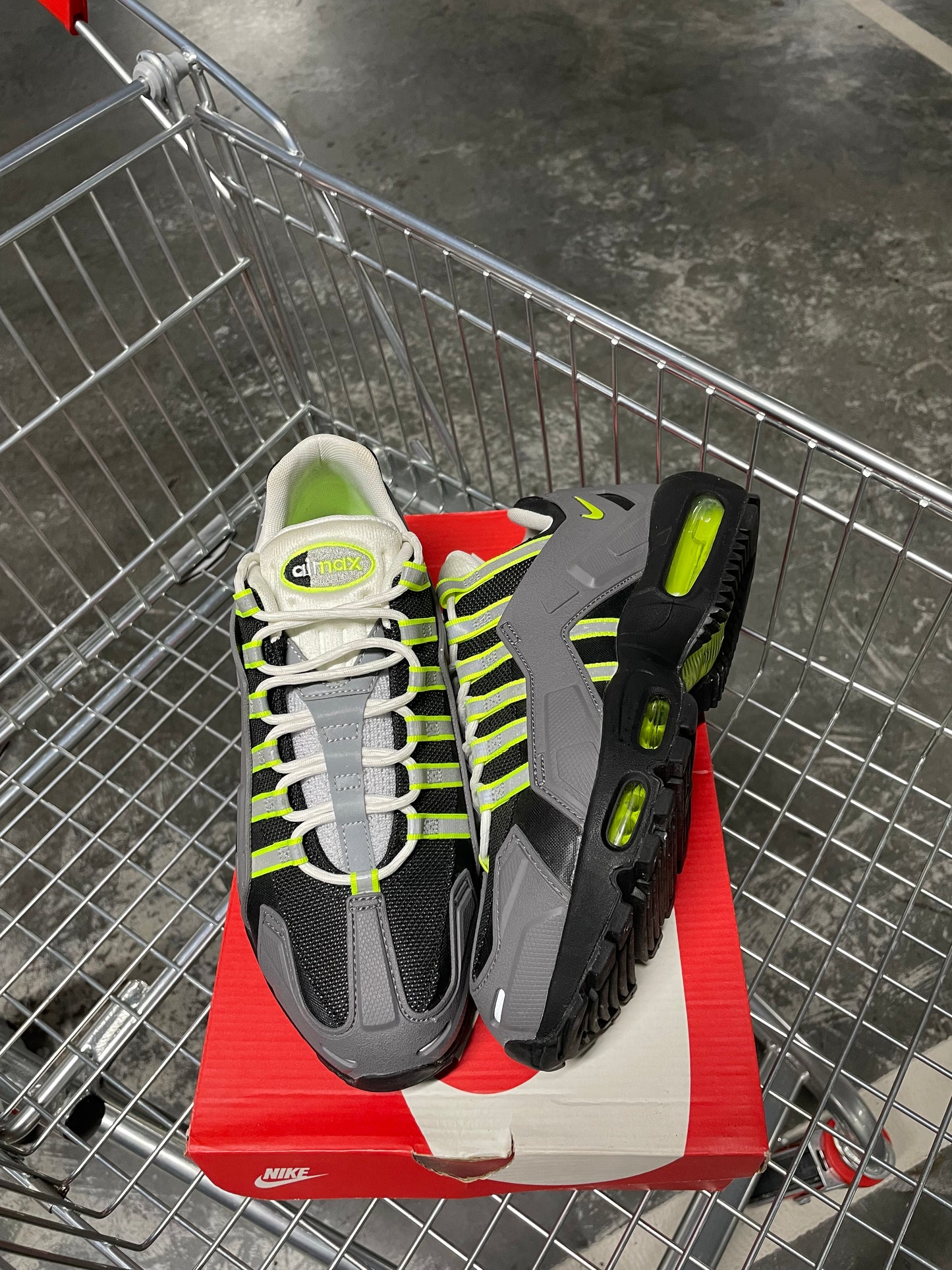 Nike NDSTRKT Air Max 95 Neon US9 Men’s