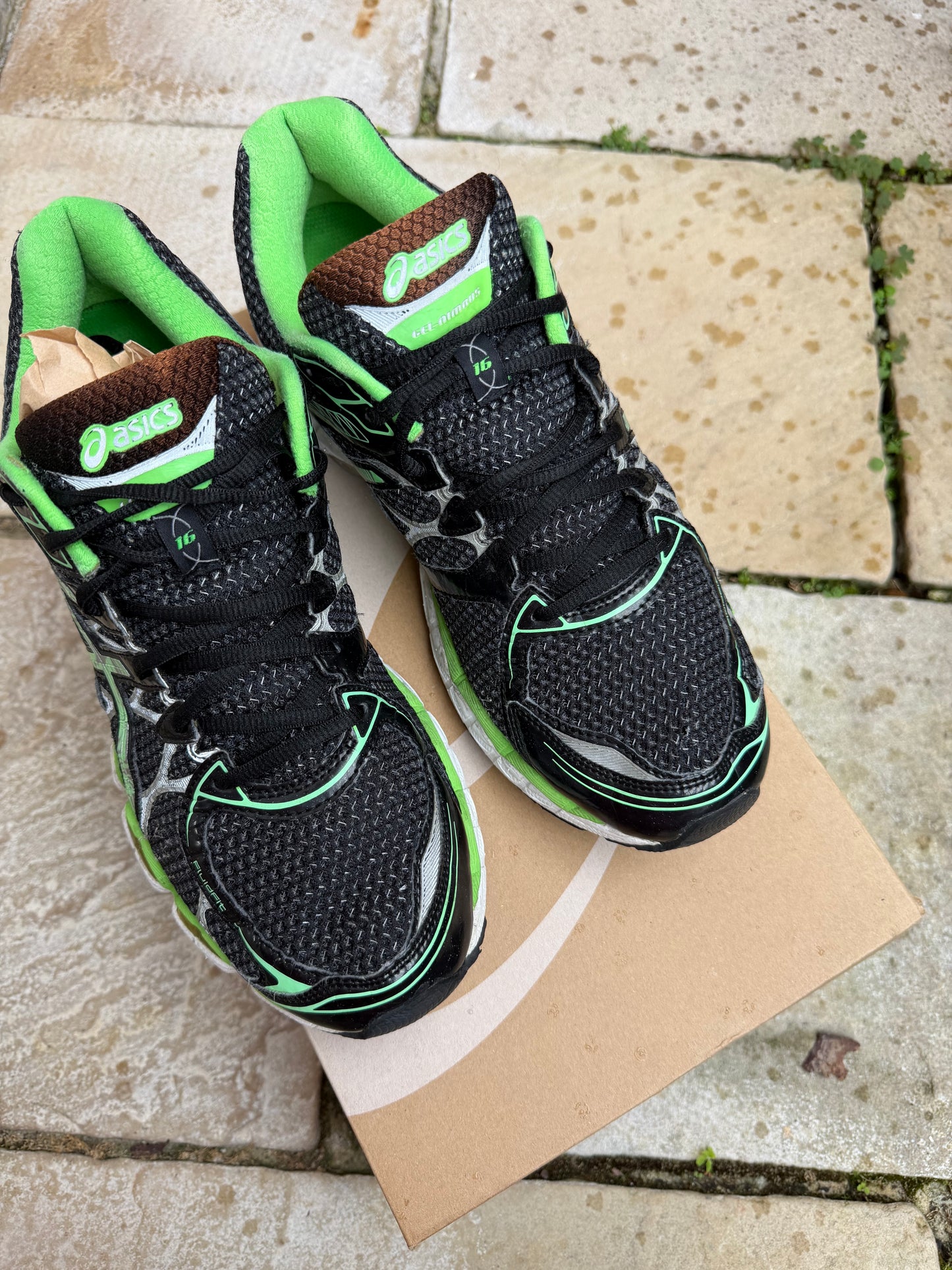 ASICS Gel Nimbus 16 "Volt Green Liteshows" US10.5 Men's