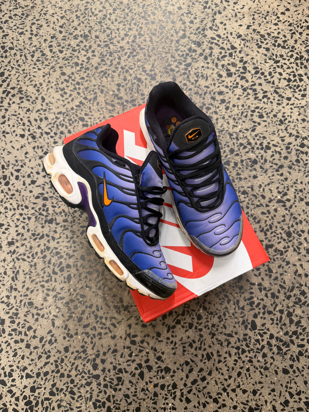 Nike Air Max Plus "Purple Volts" US10 Men's (2018 Release)