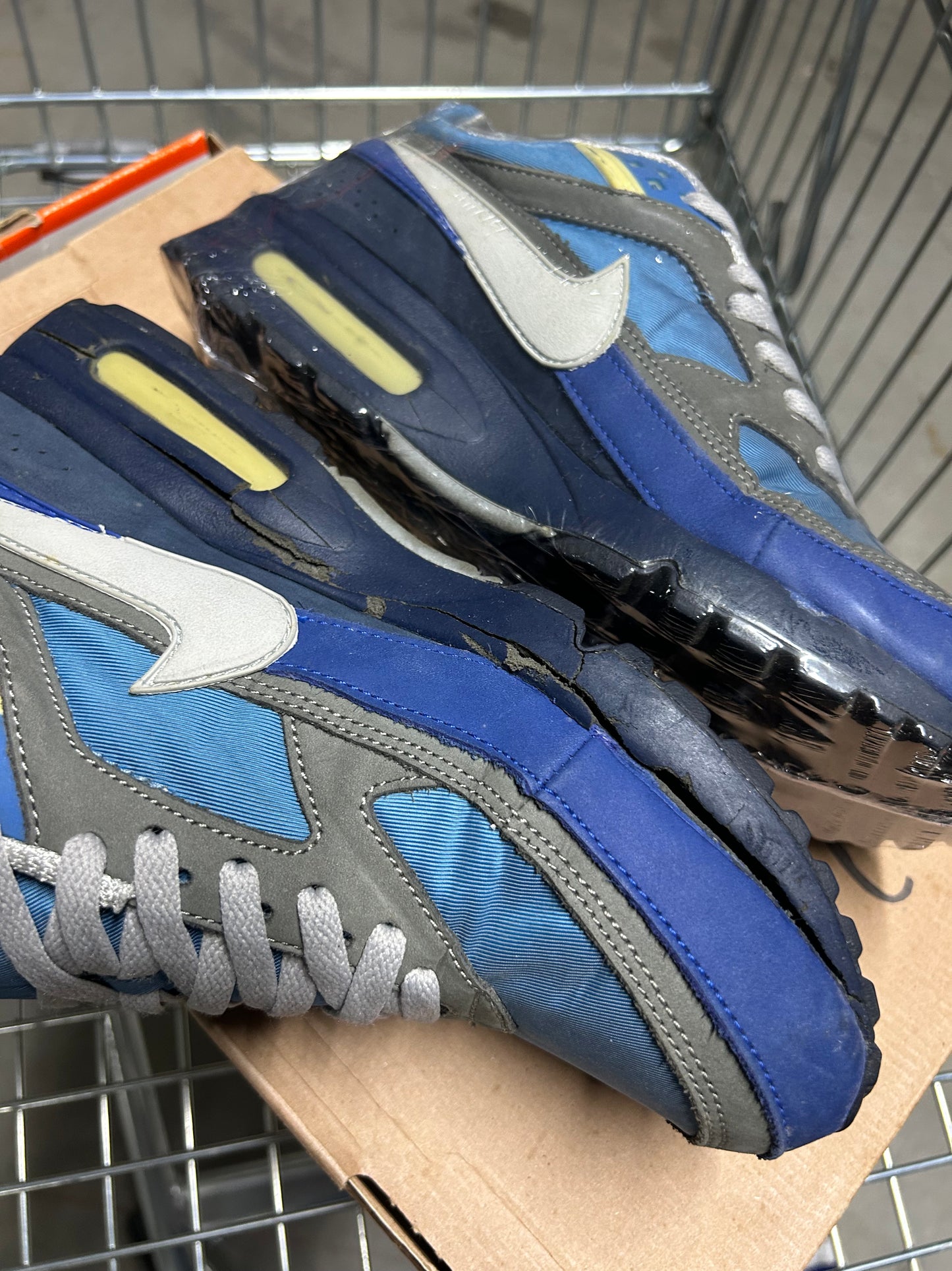 Signed by Stash, Nike Air Max BW Stash (2003) 0573-1000 US8.5 Men’s