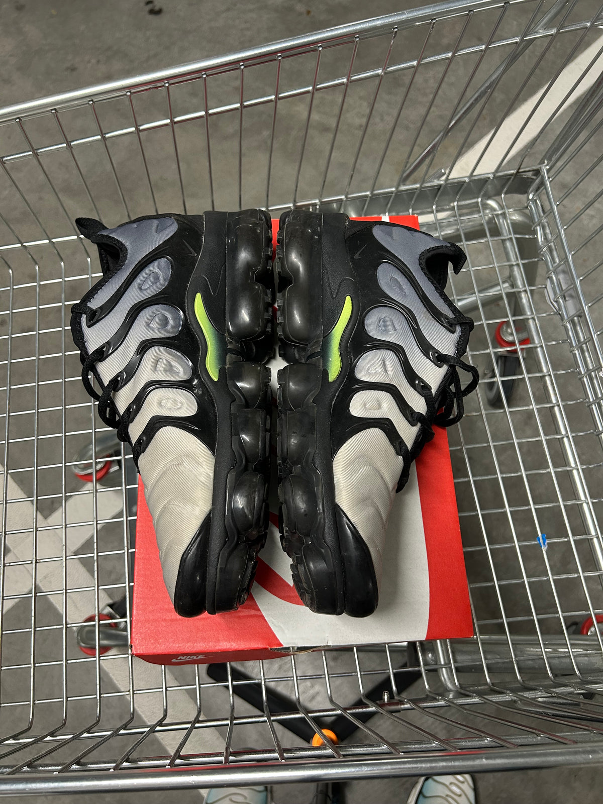 Nike Vapour Max Plus Neon US9.5 Men's