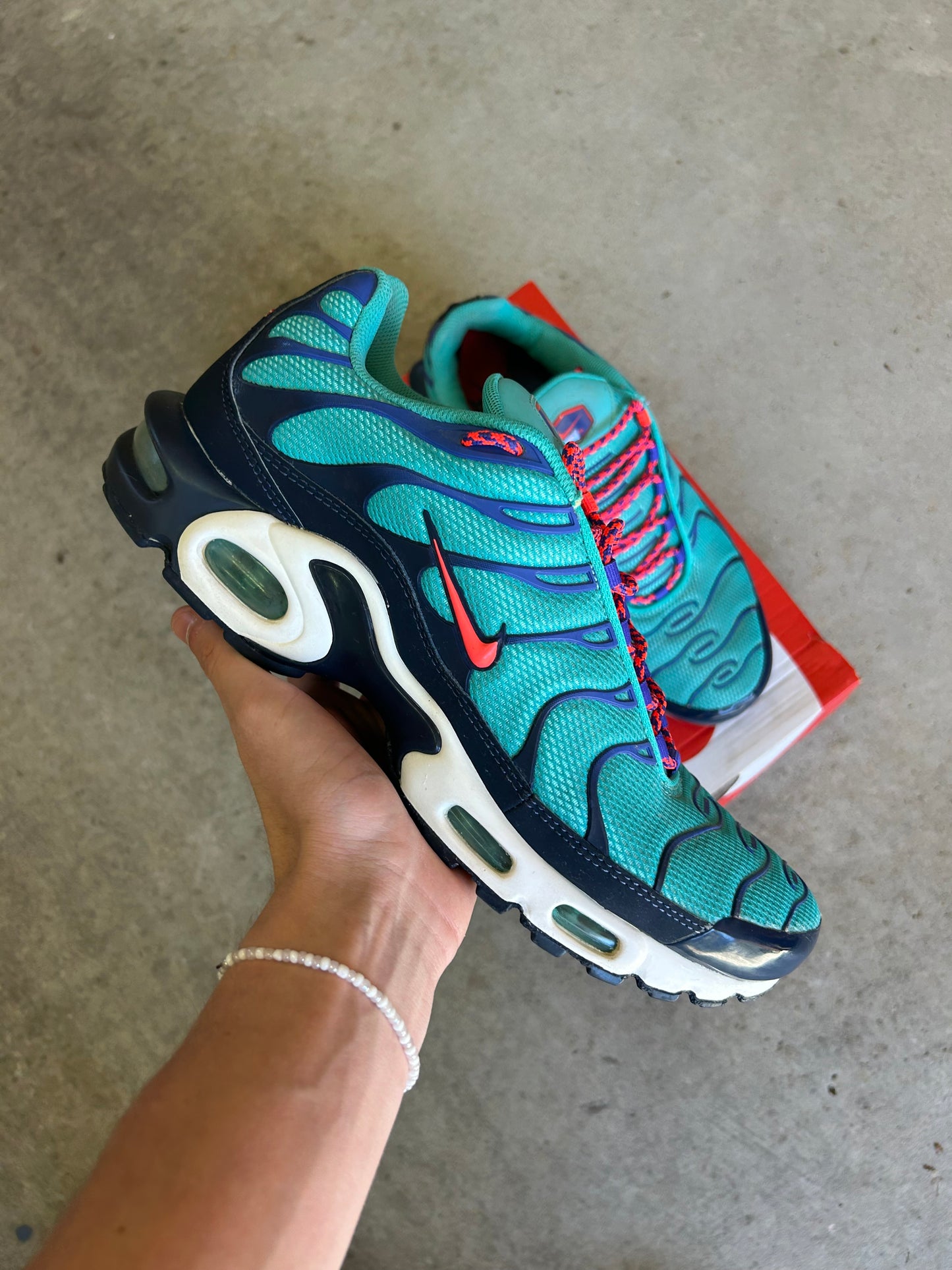 Nike Air Max Plus Discover Your Air US11 Men’s