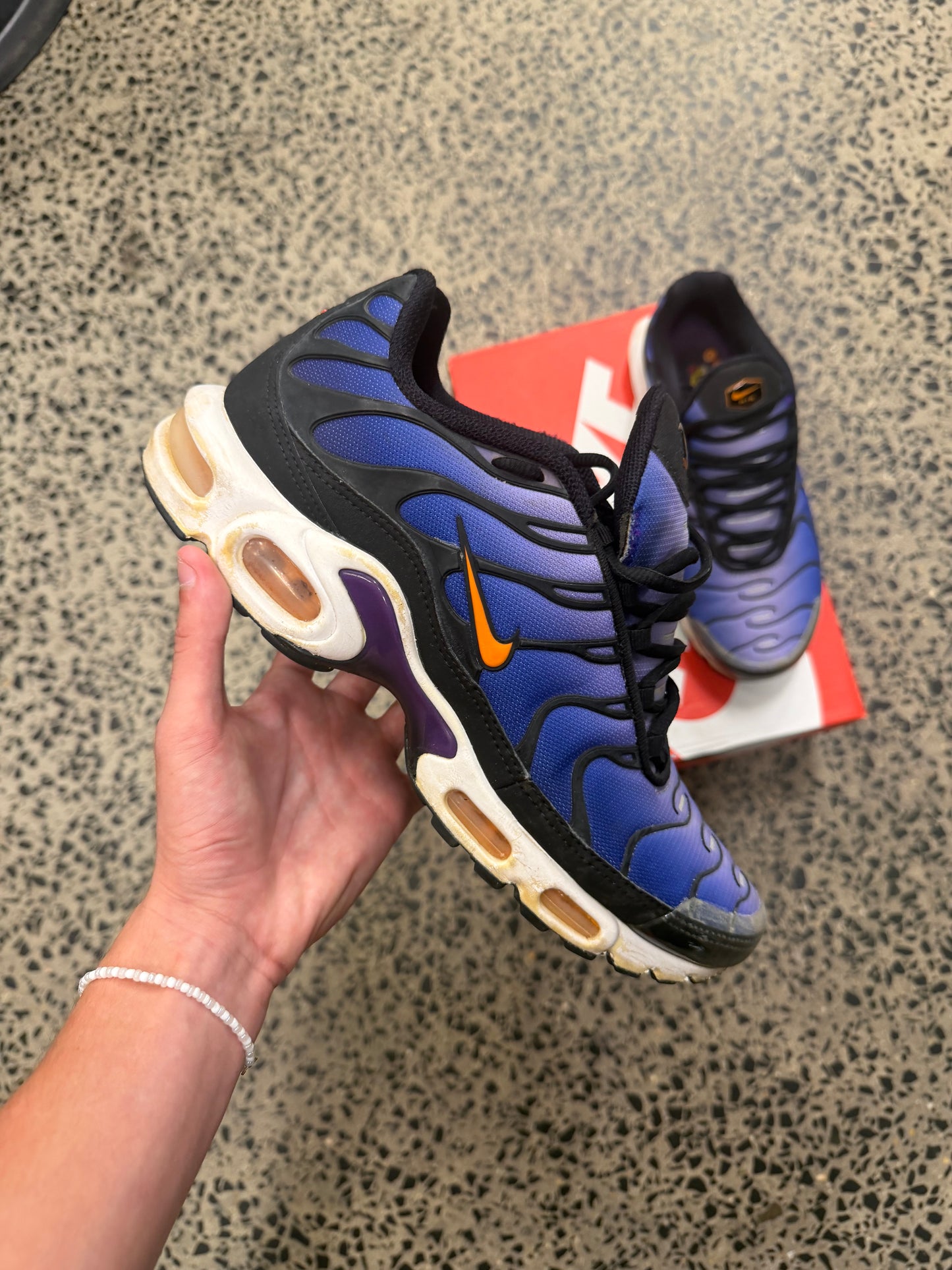 Nike Air Max Plus "Purple Volts" US10 Men's (2018 Release)