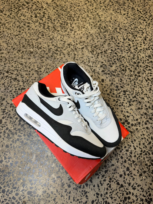 Nike Air Max 1 Panda US9.5 Men's
