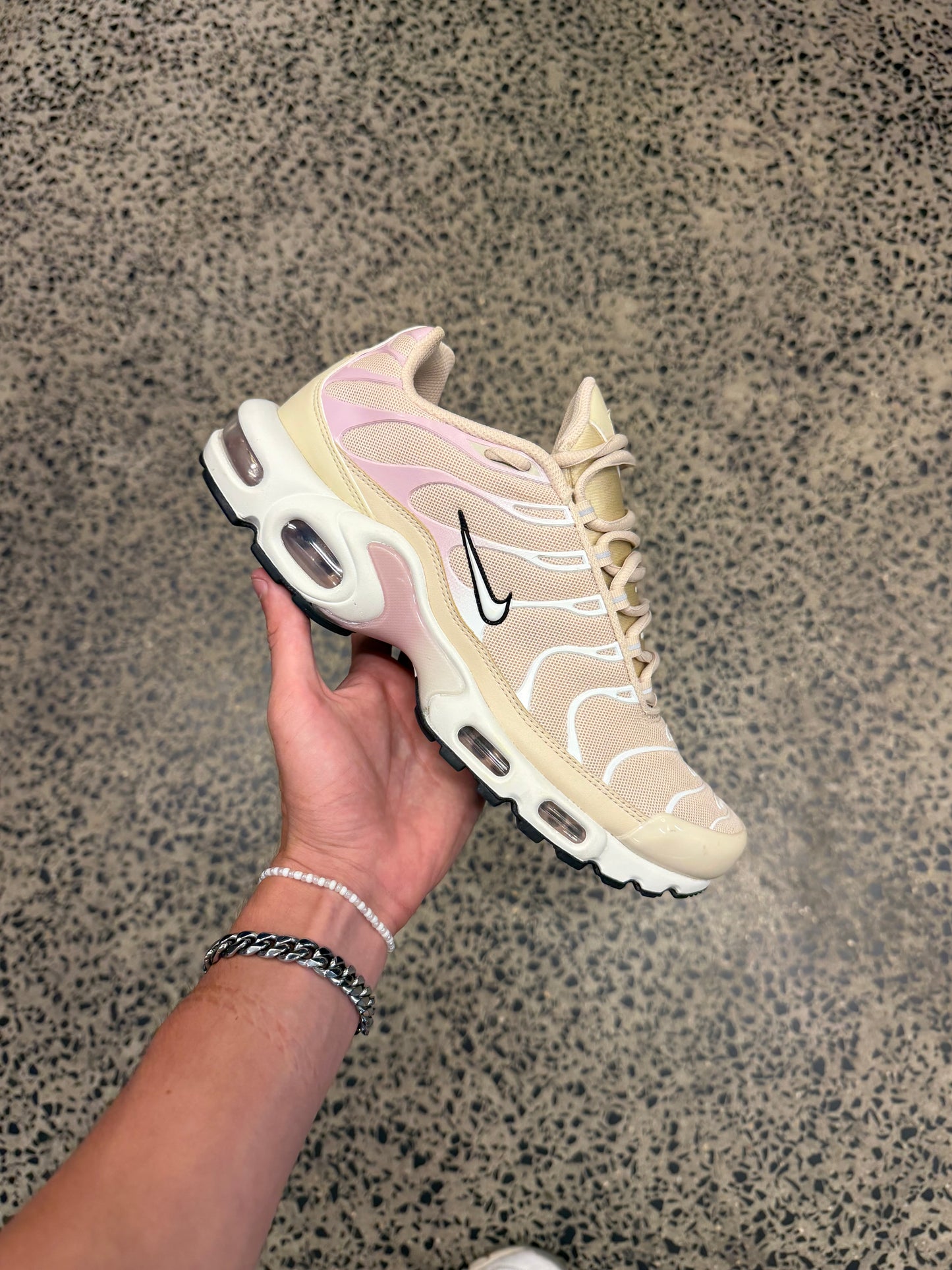 Nike Air Max Plus "Sanddrift Pink Oxford" US10 Women's/ 8.5 Men's