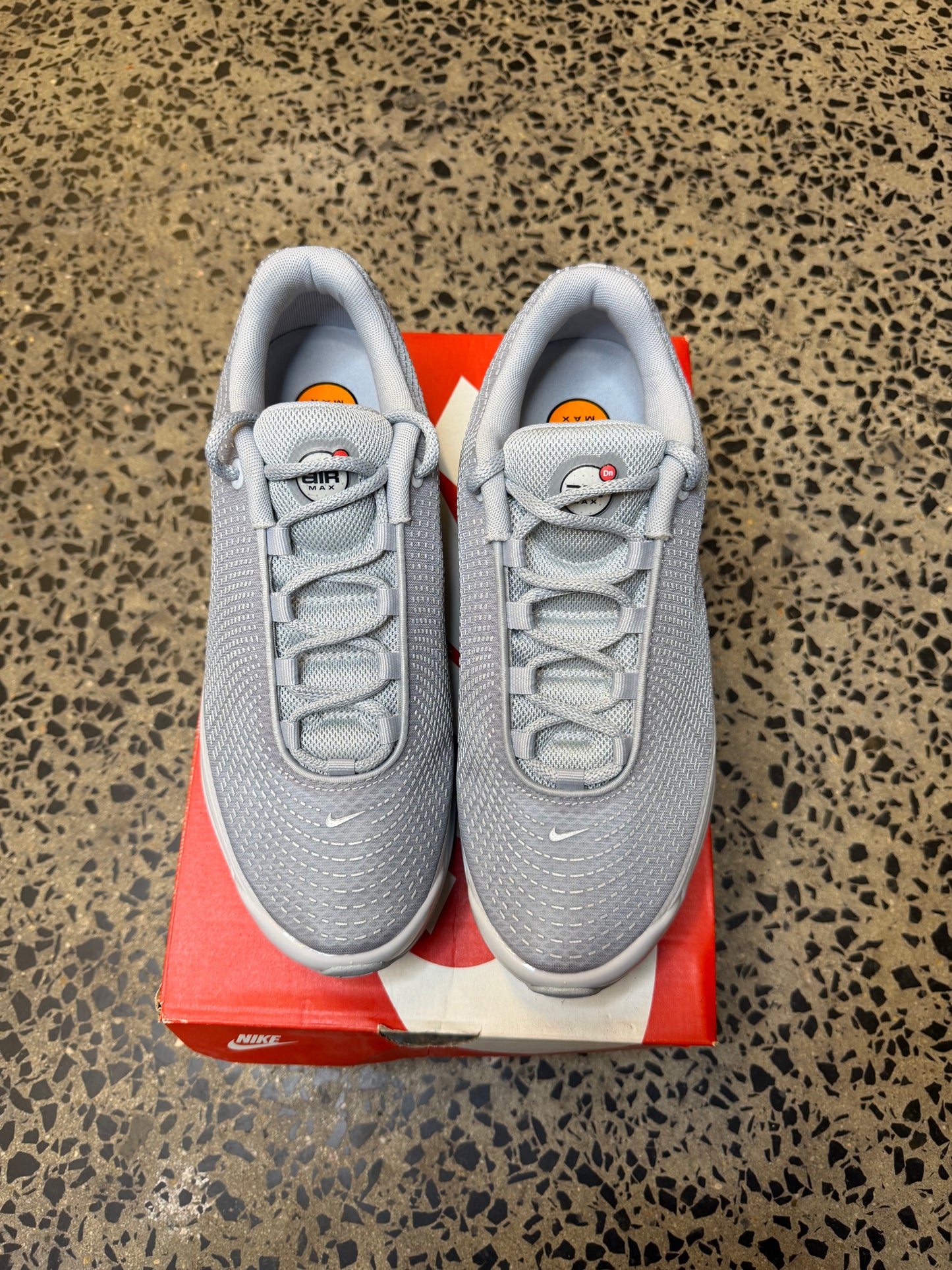 Nike Air Max DN Wolf Grey US9.5