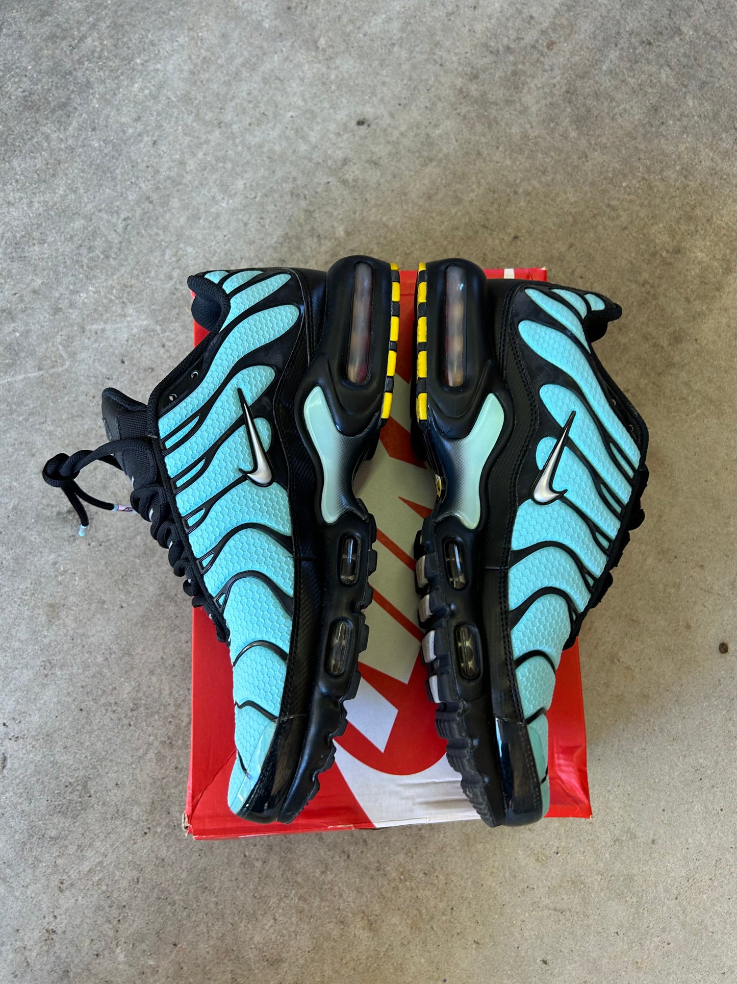 Nike Air Max Plus Dark Tiffany’s US10.5 Men’s