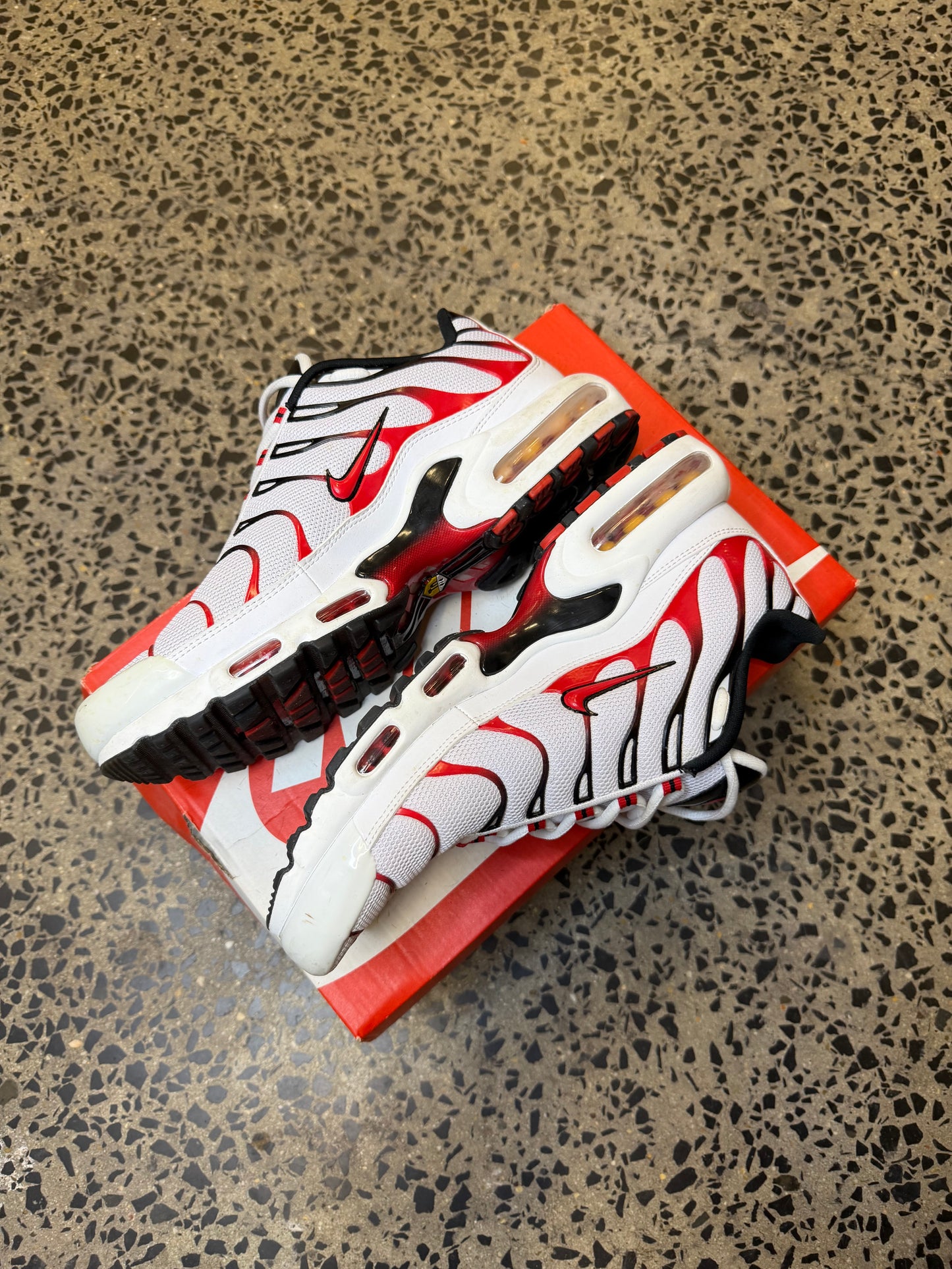 Nike Air Max Plus Kombat US10 Men's