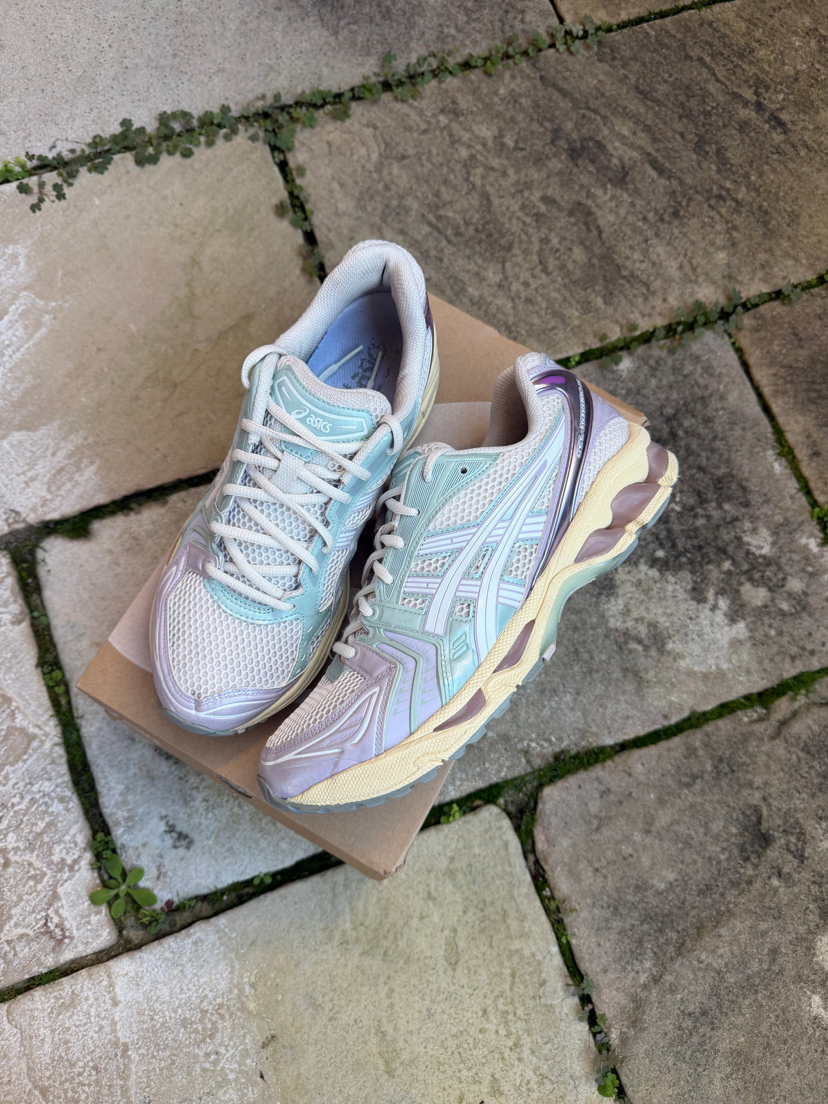 ASICS GEL KAYANO 14 "Cream Dusk Violet" US9 Men's