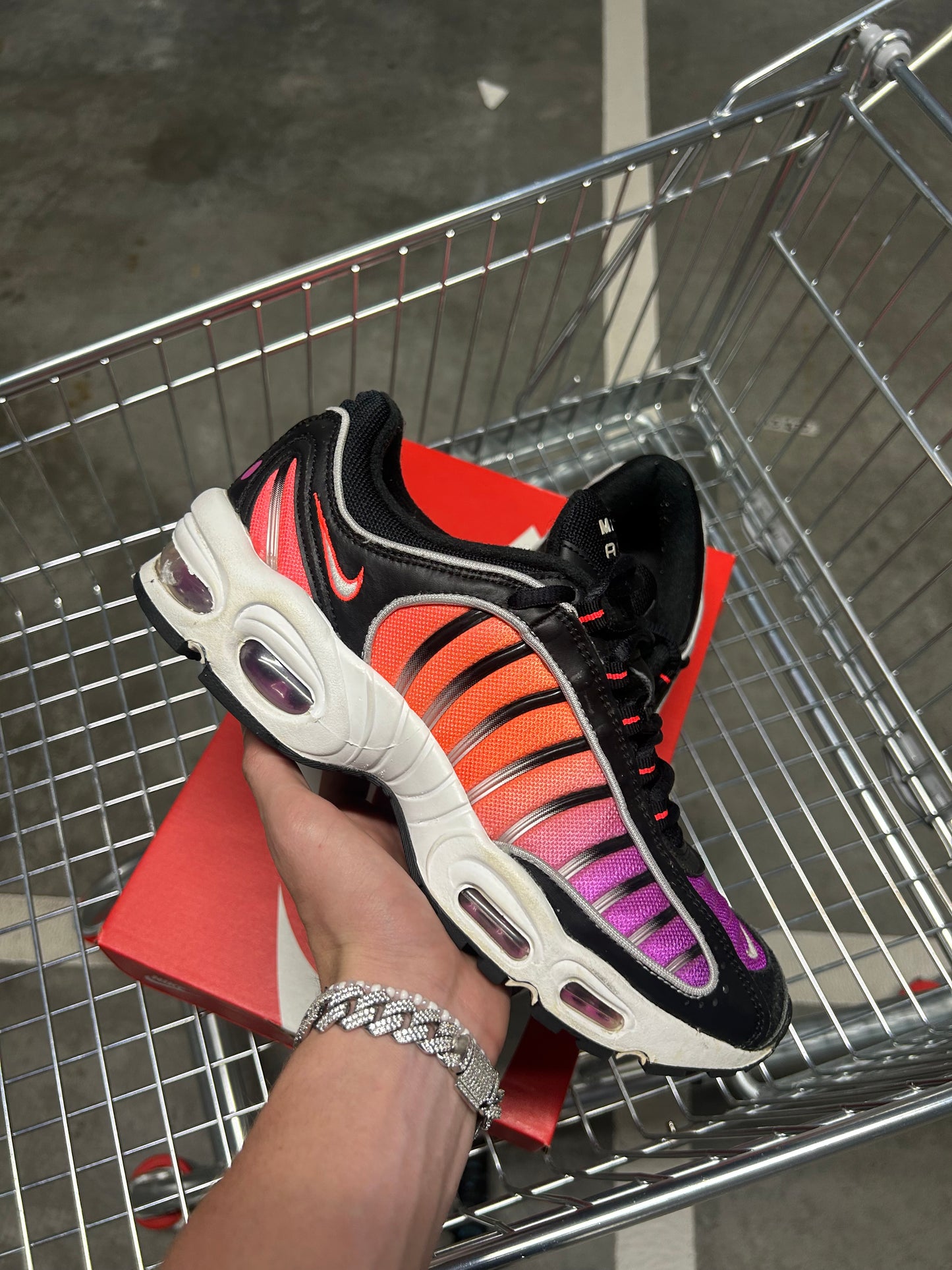 Nike Tailwind 4 Suns Men’s US9