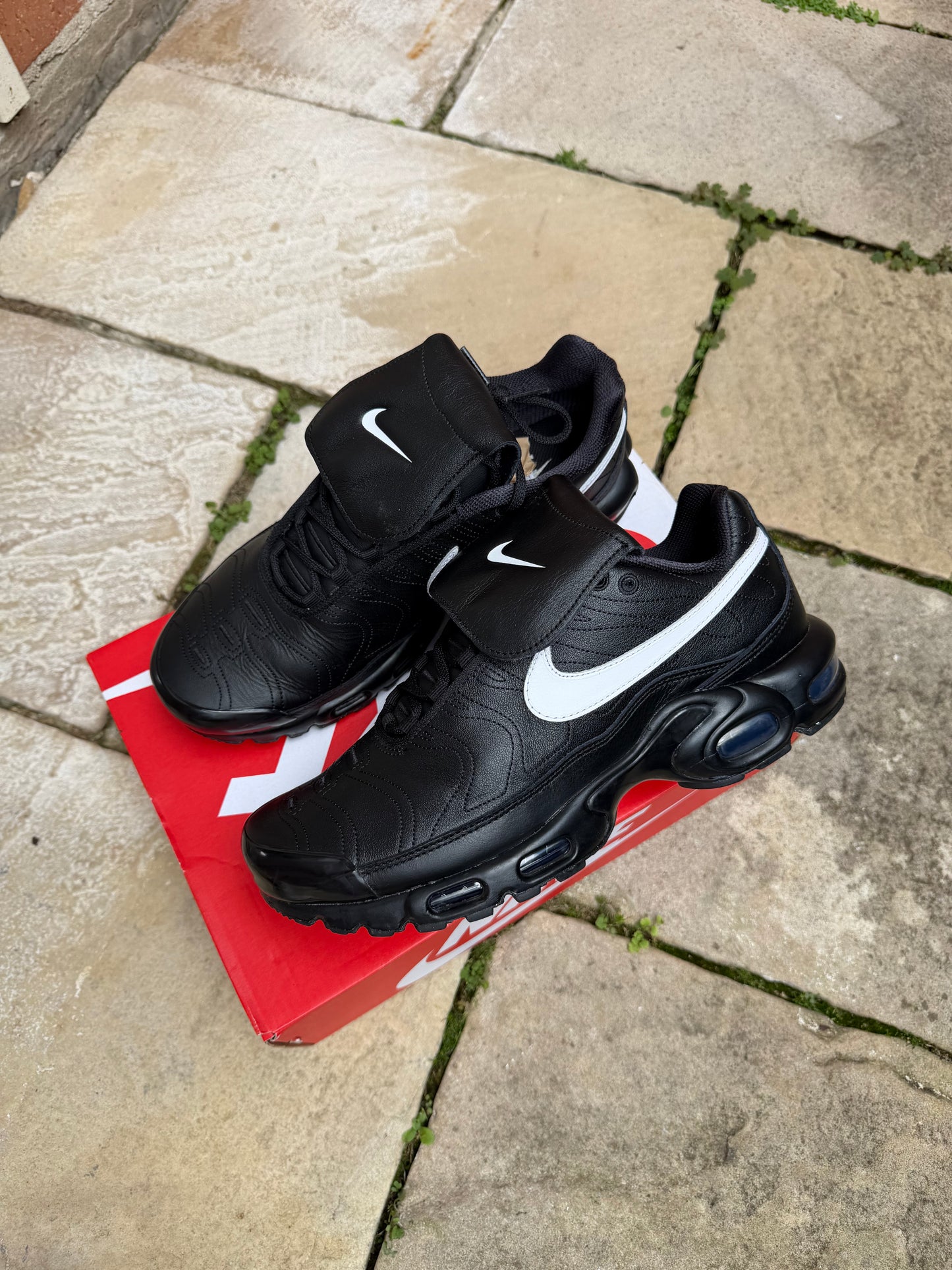 Nike Air Max Plus Tiempo "Black" US11 Women's/9.5 Men's