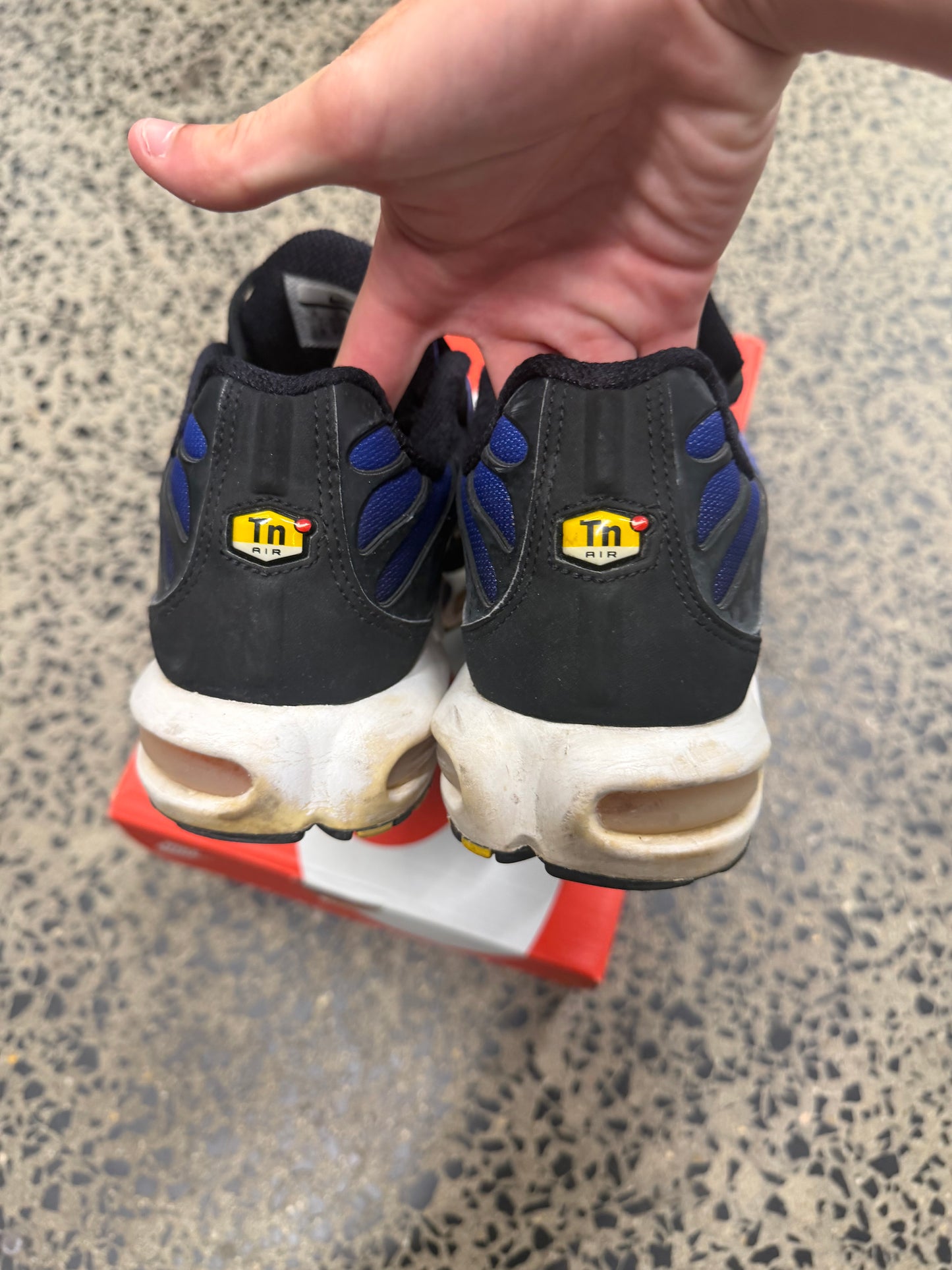 Nike Air Max Plus "Purple Volts" US10 Men's (2018 Release)