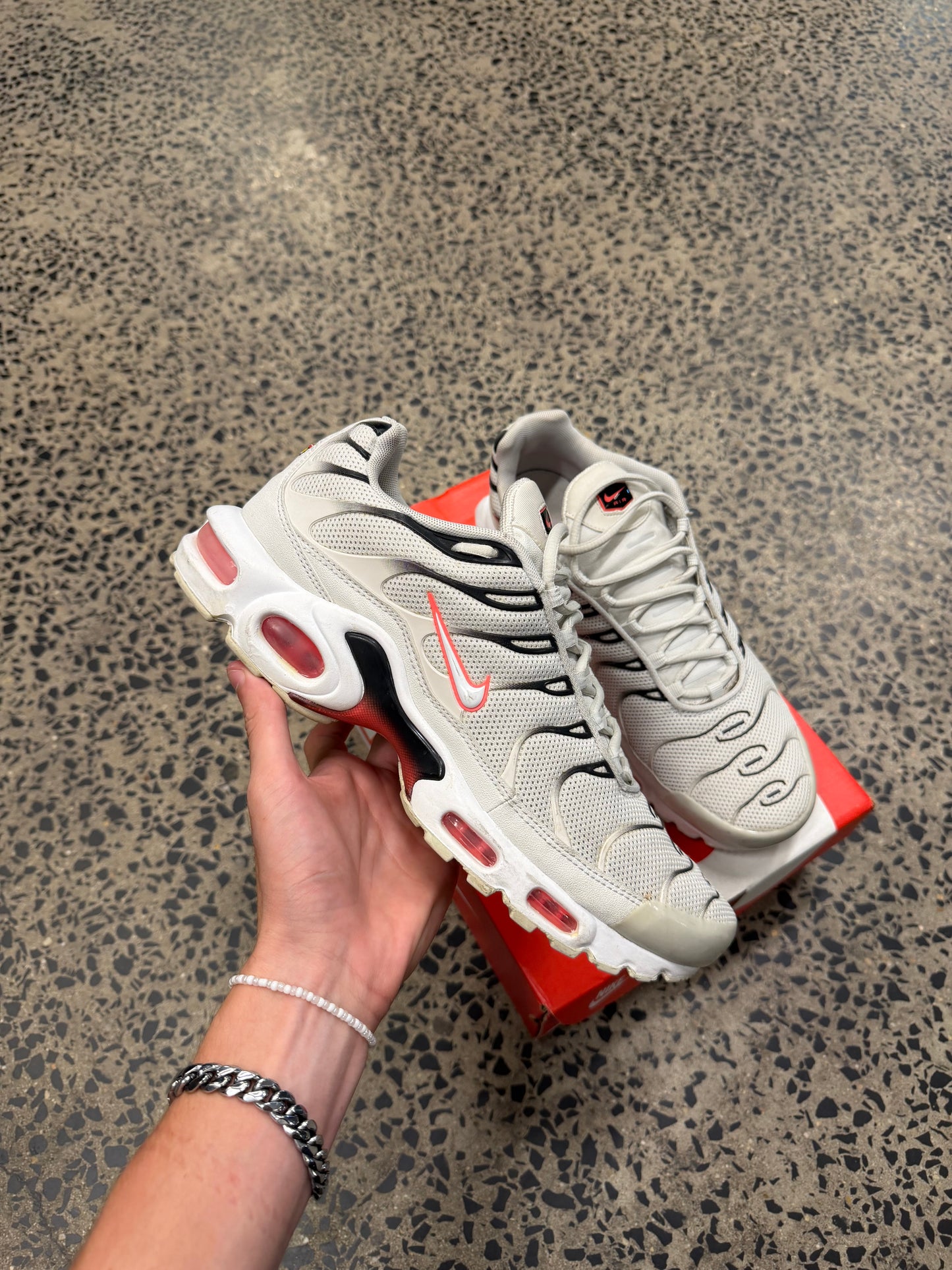 Nike Air Max Plus "Light Bone" US10.5 Men's