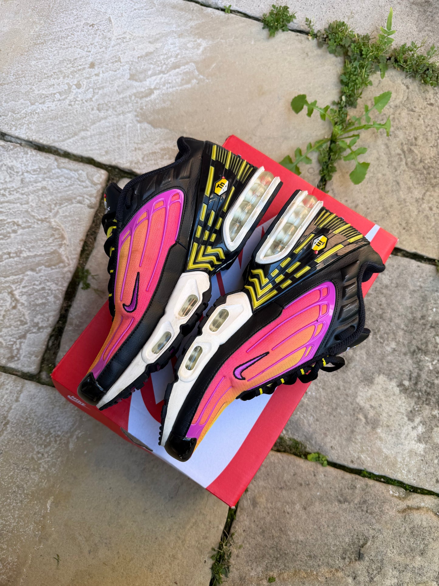 Nike Air Max Plus 3 “Hyper Violet” US9 Men’s