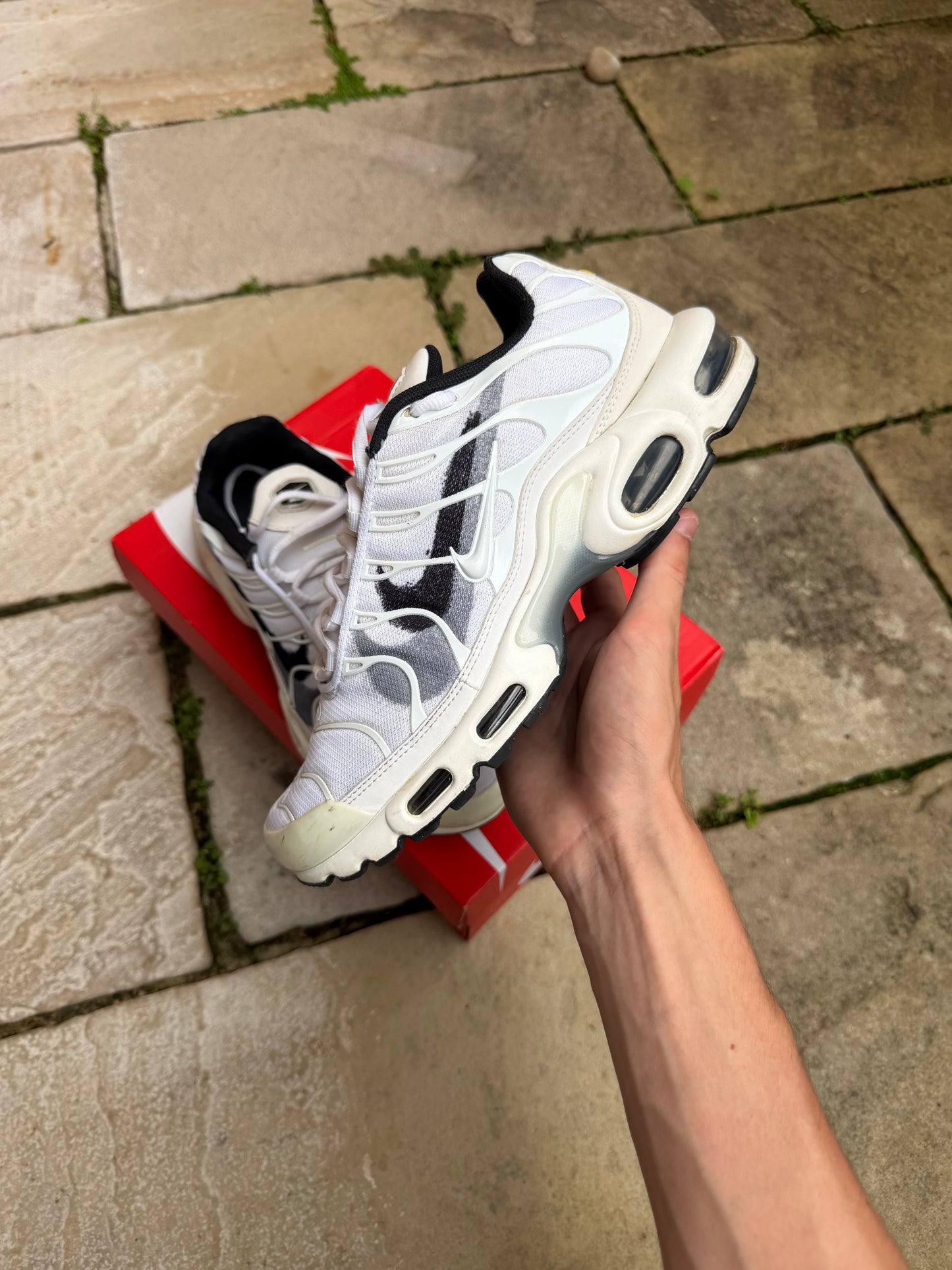 Nike Air Max Plus 'Spray Paint Swoosh" US9 Men's