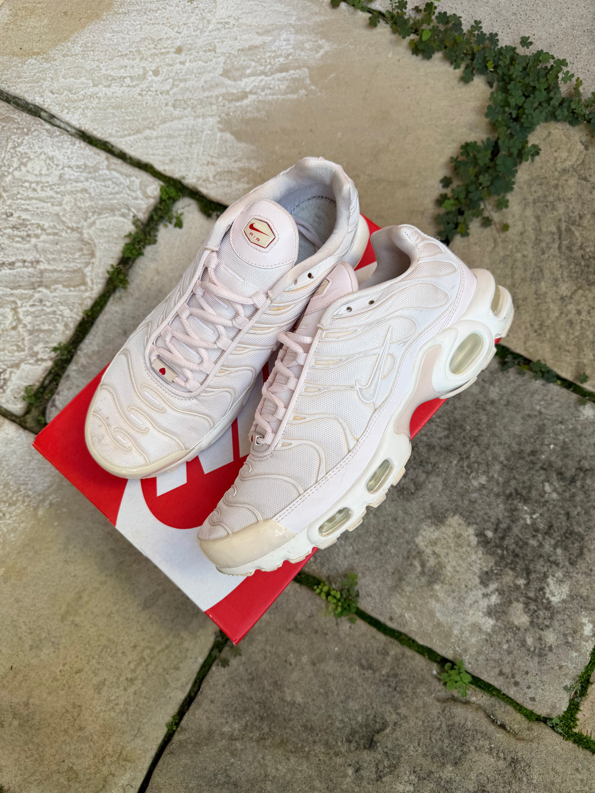 Nike Air Max Plus "Women's Valentines" US11 Women's/ 9.5 Men's