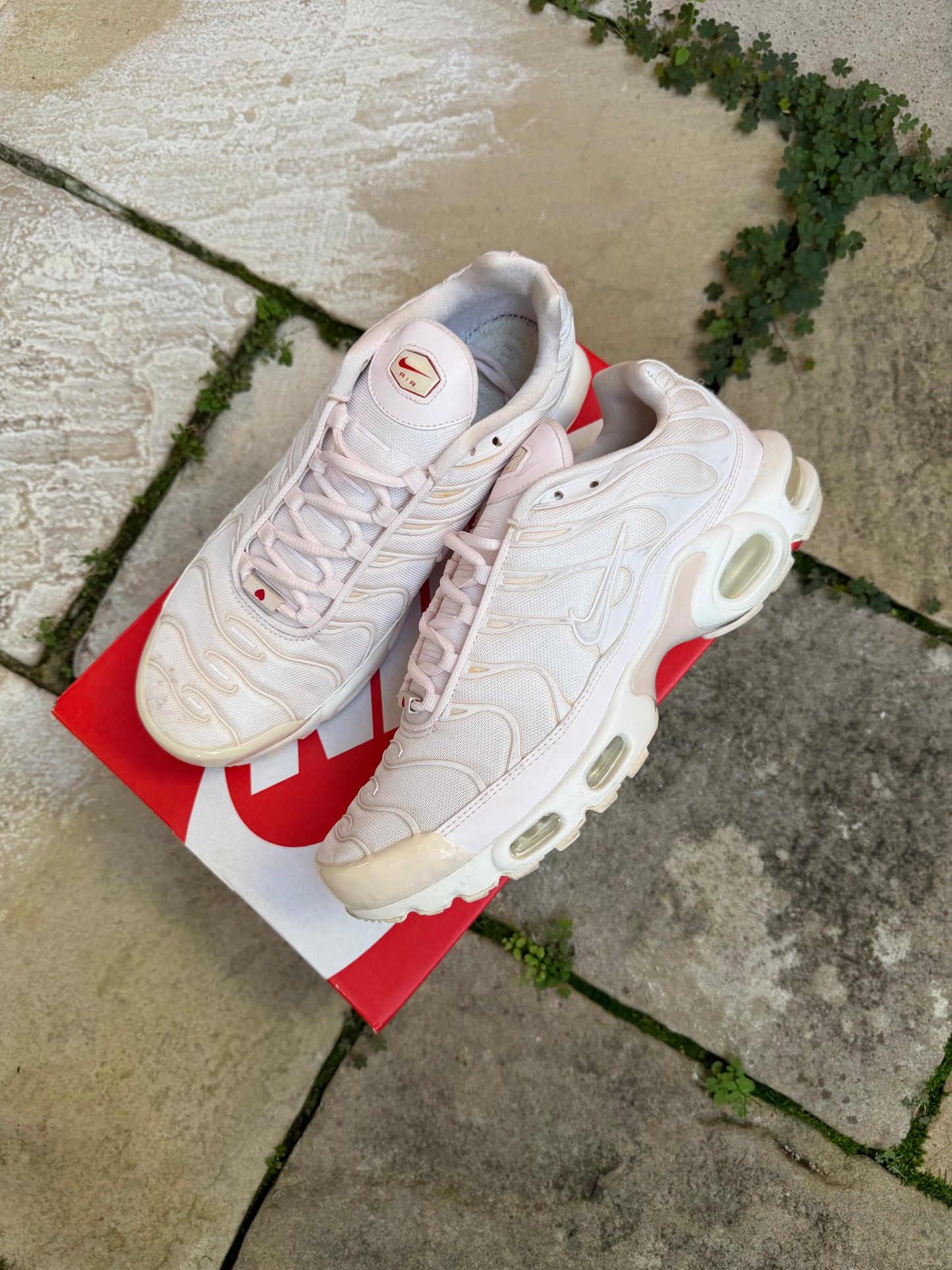 Nike Air Max Plus "Women's Valentines" US11 Women's/ 9.5 Men's