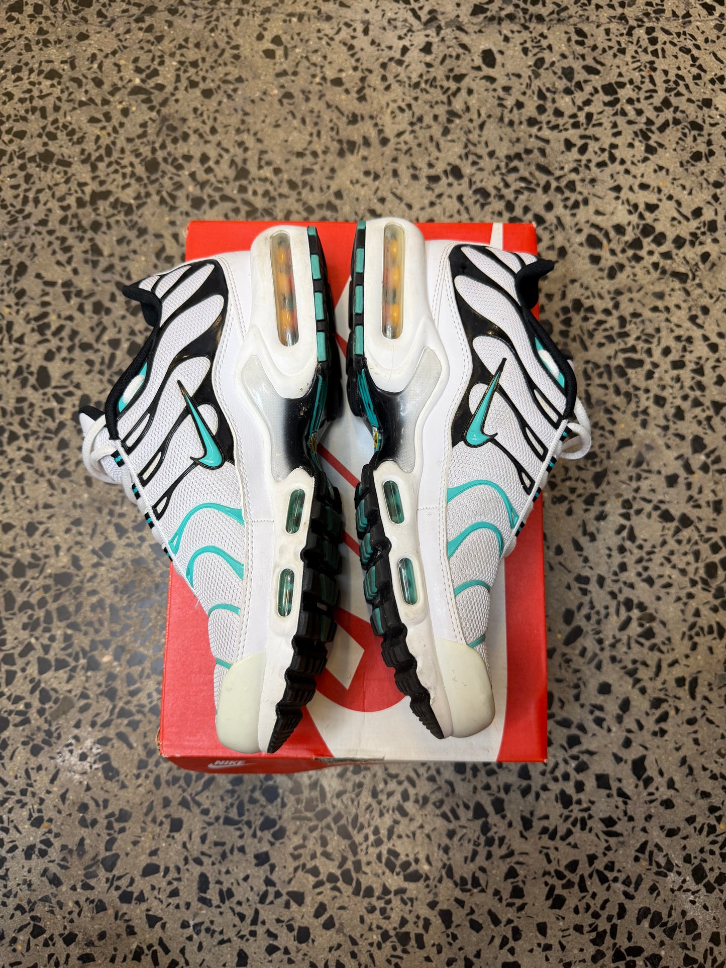 Nike Air Max Plus Tiffany Hyper Jade US9 Mens