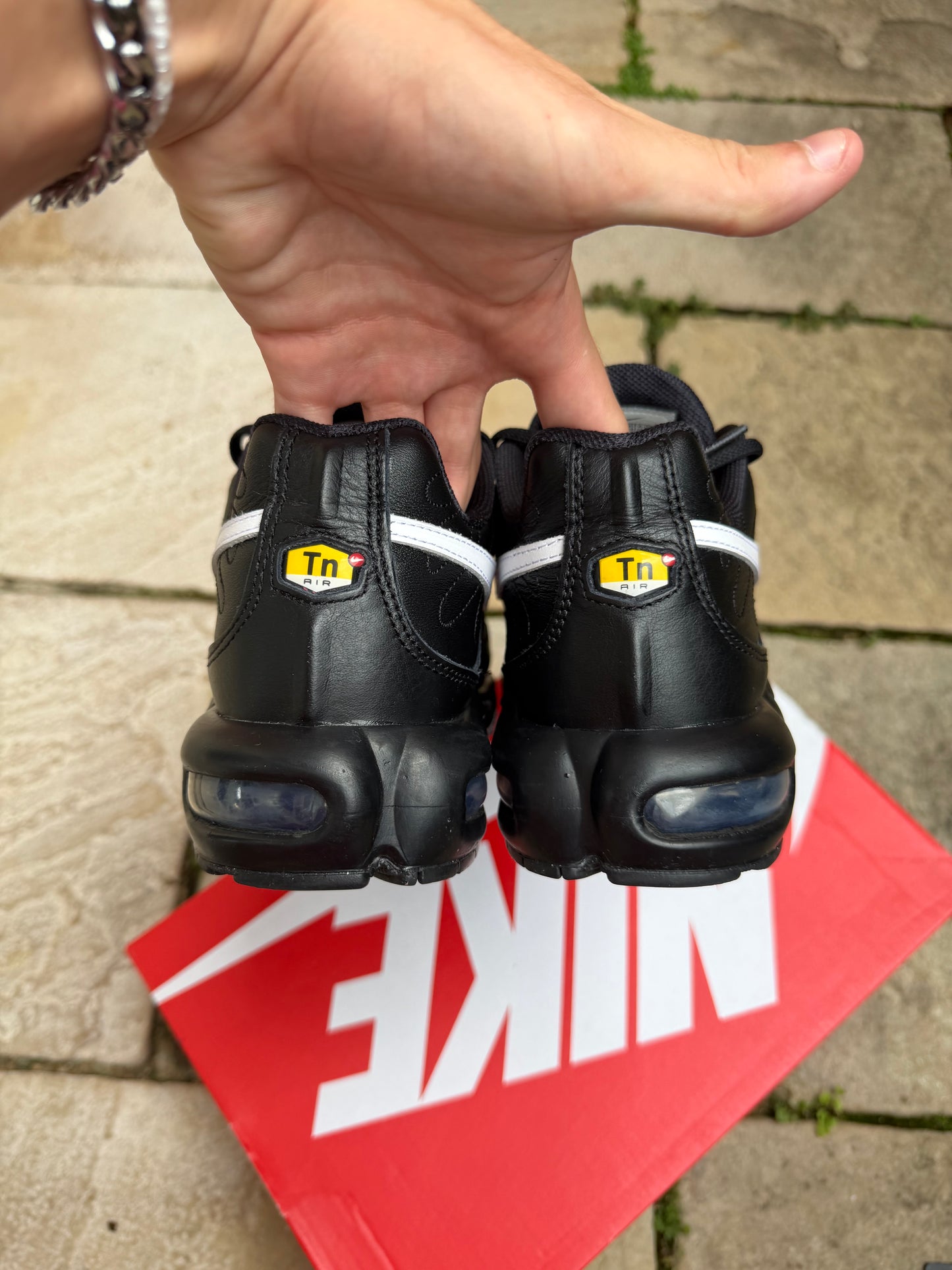 Nike Air Max Plus Tiempo "Black" US11 Women's/9.5 Men's