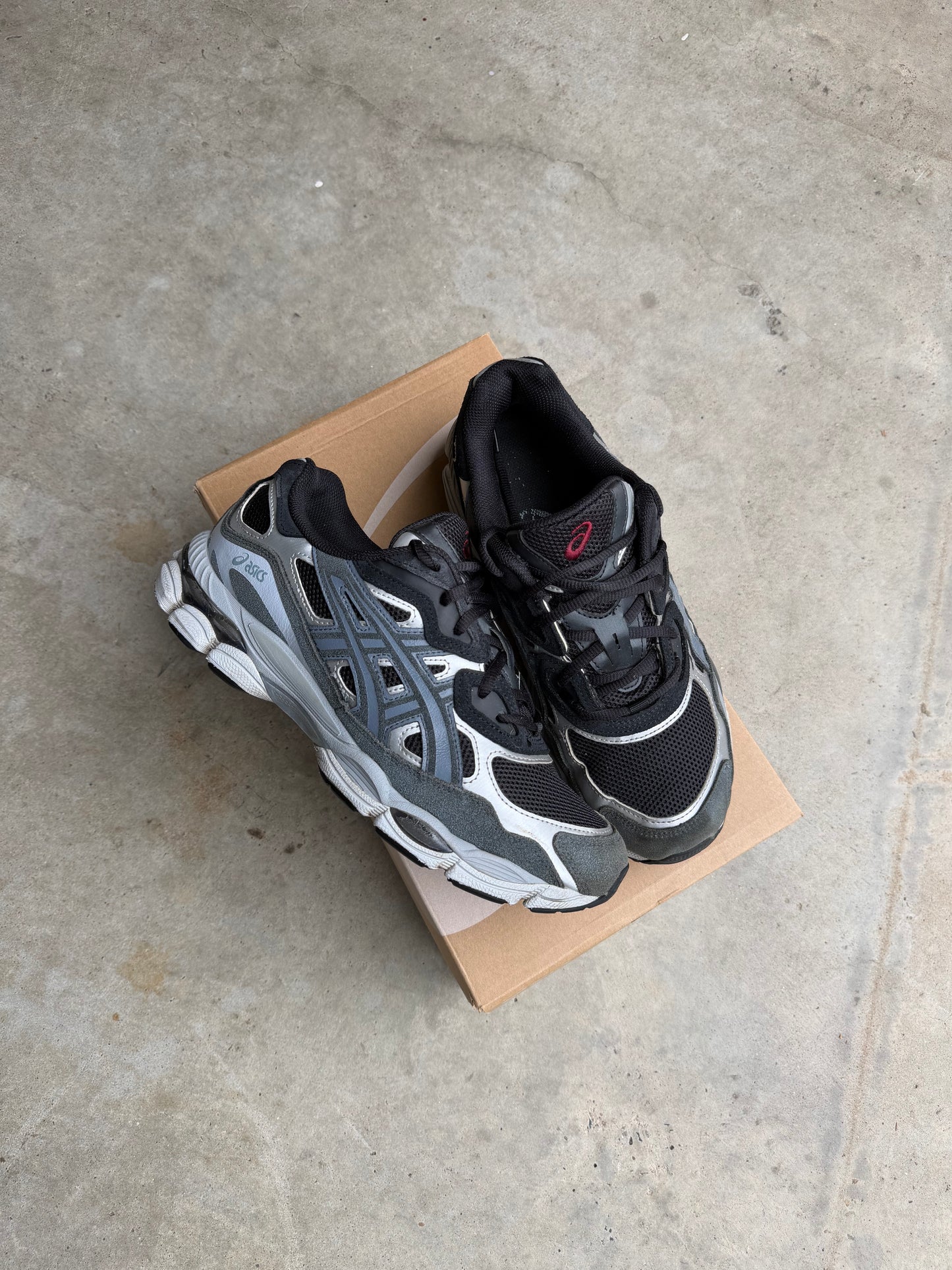 ASICS GEL NYC Black Fjord Grey US9 Men’s