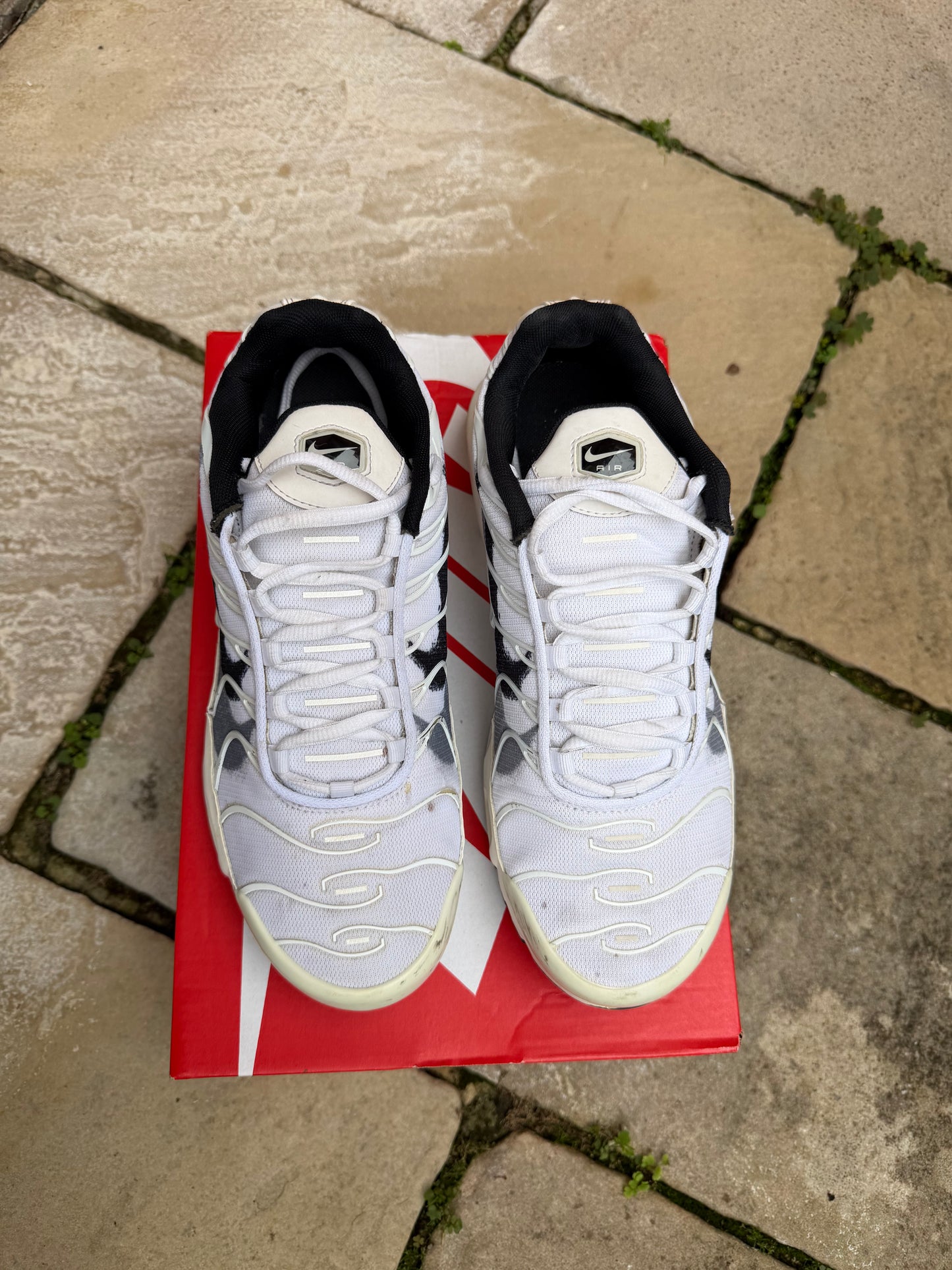 Nike Air Max Plus 'Spray Paint Swoosh" US9 Men's